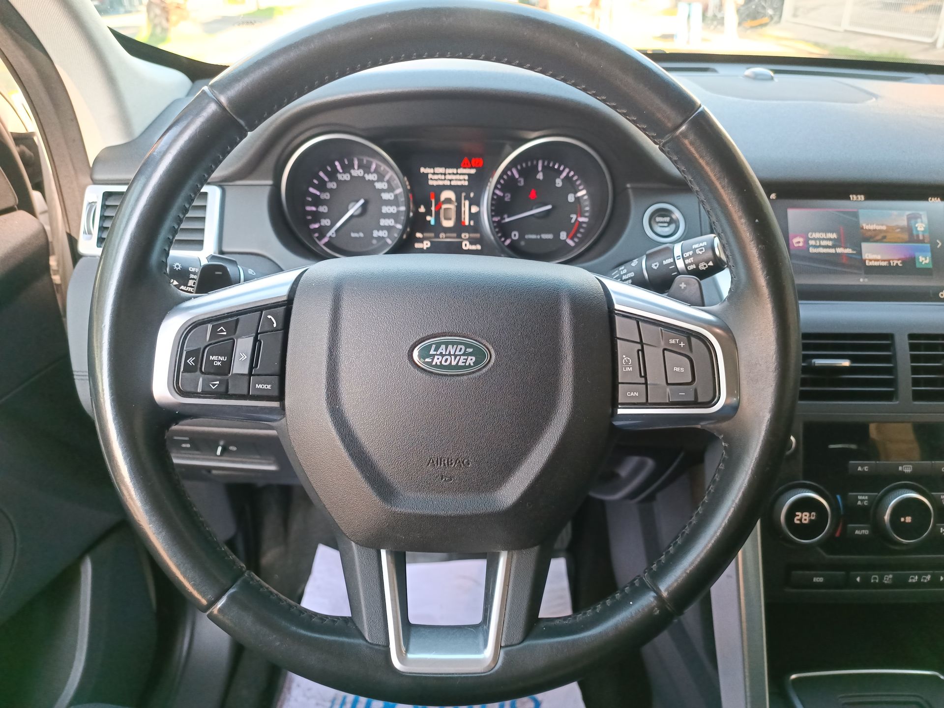 LAND ROVER - 22