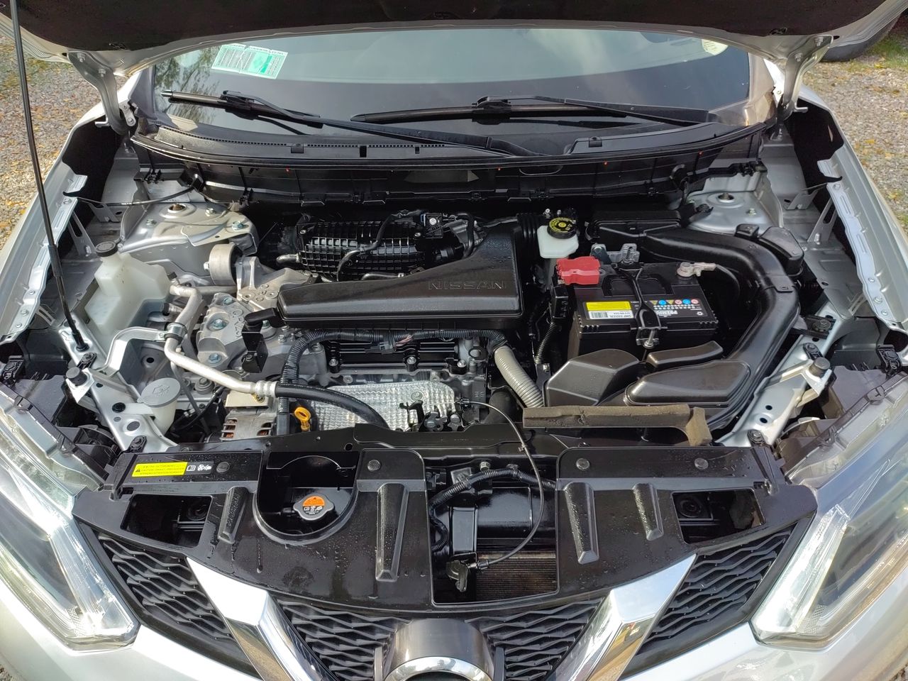 NISSAN - 22