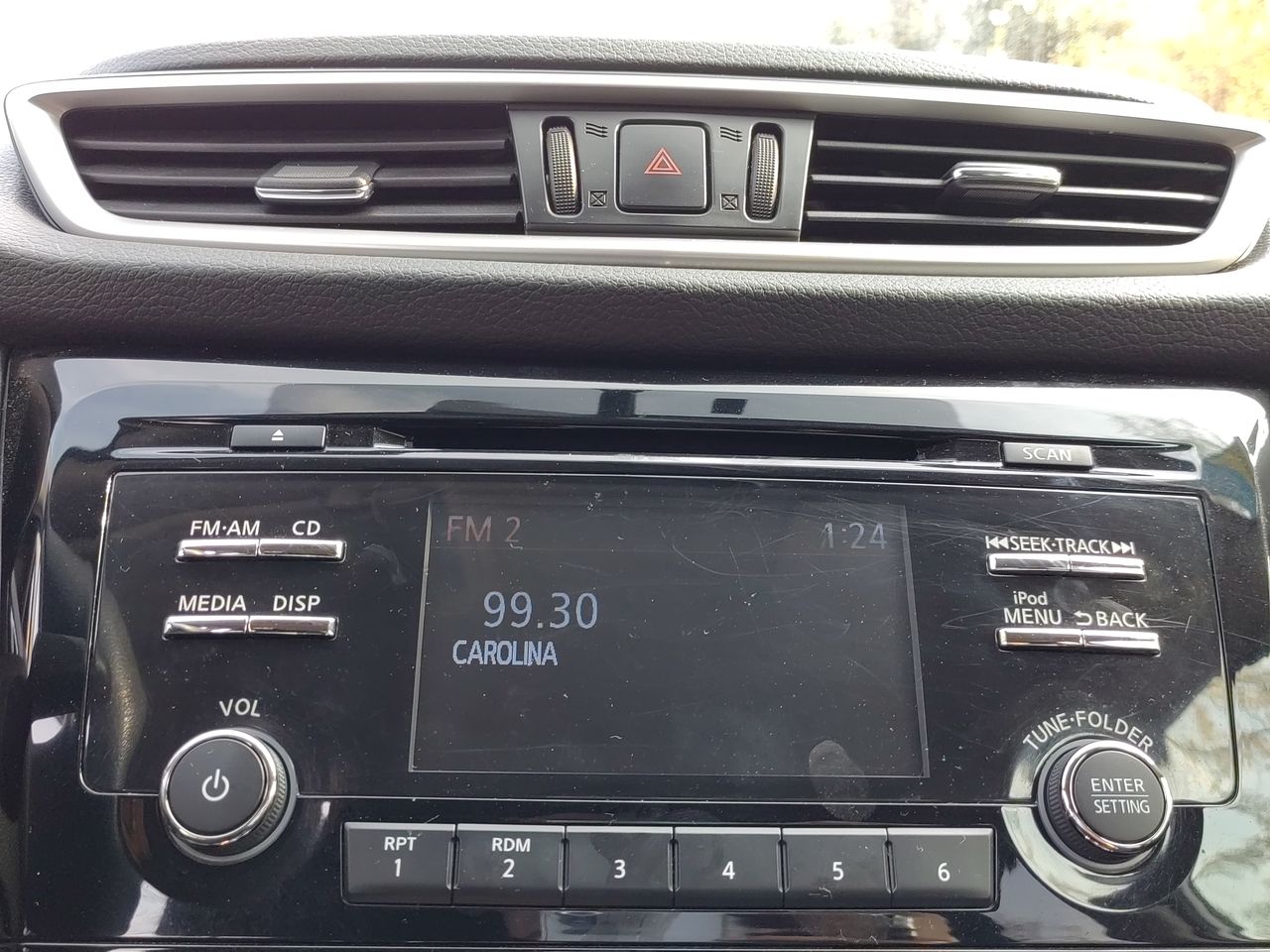 NISSAN - 28