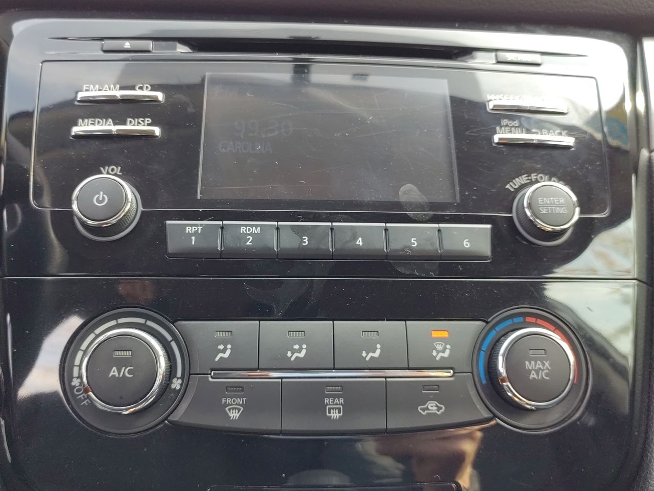 NISSAN - 29