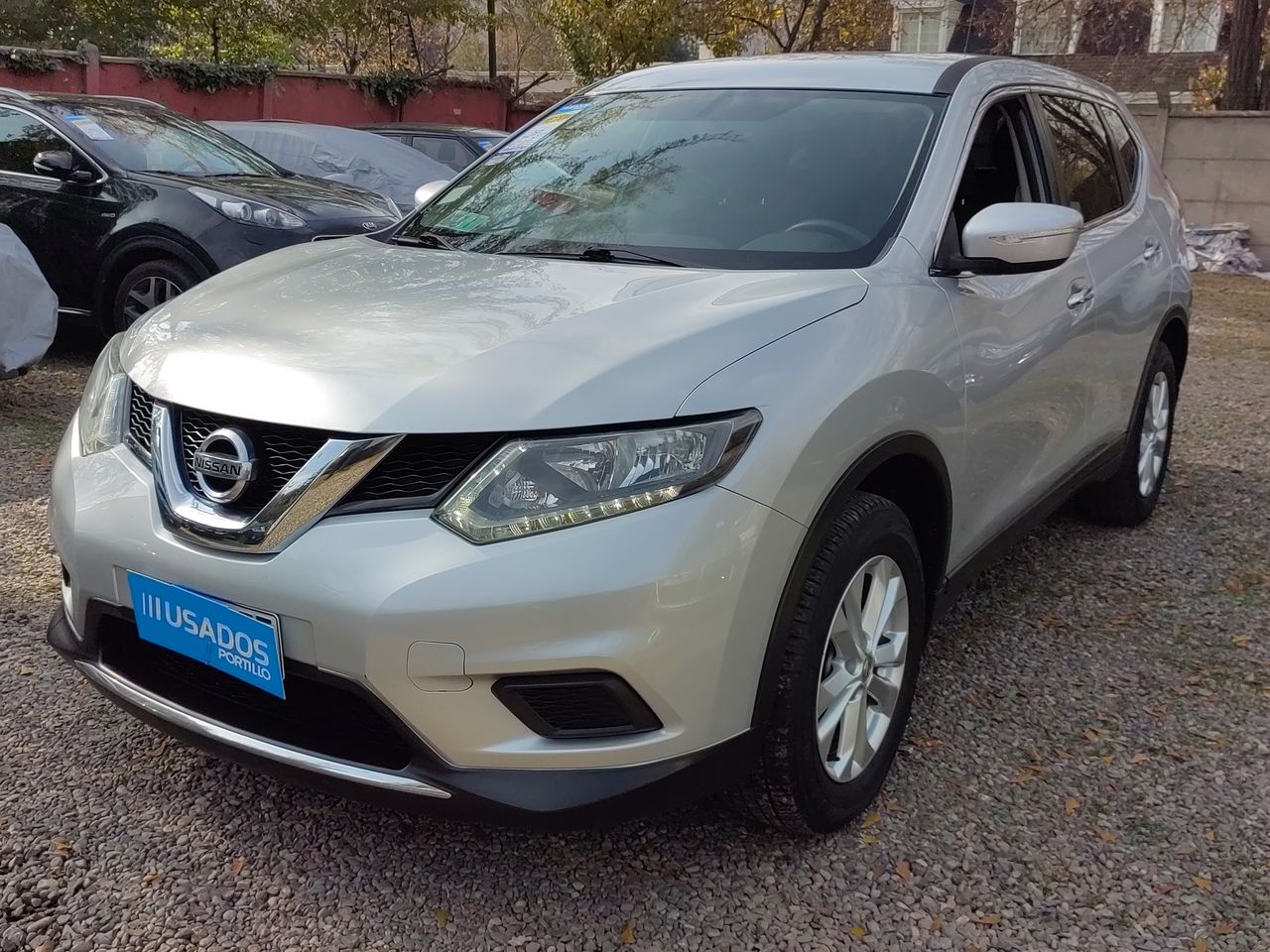 NISSAN - 4