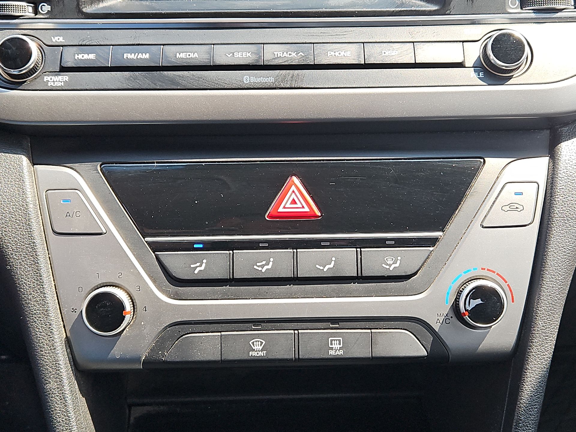 HYUNDAI - 17