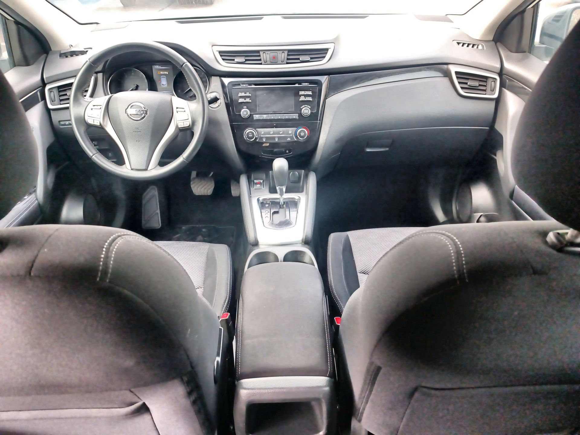 NISSAN - 29