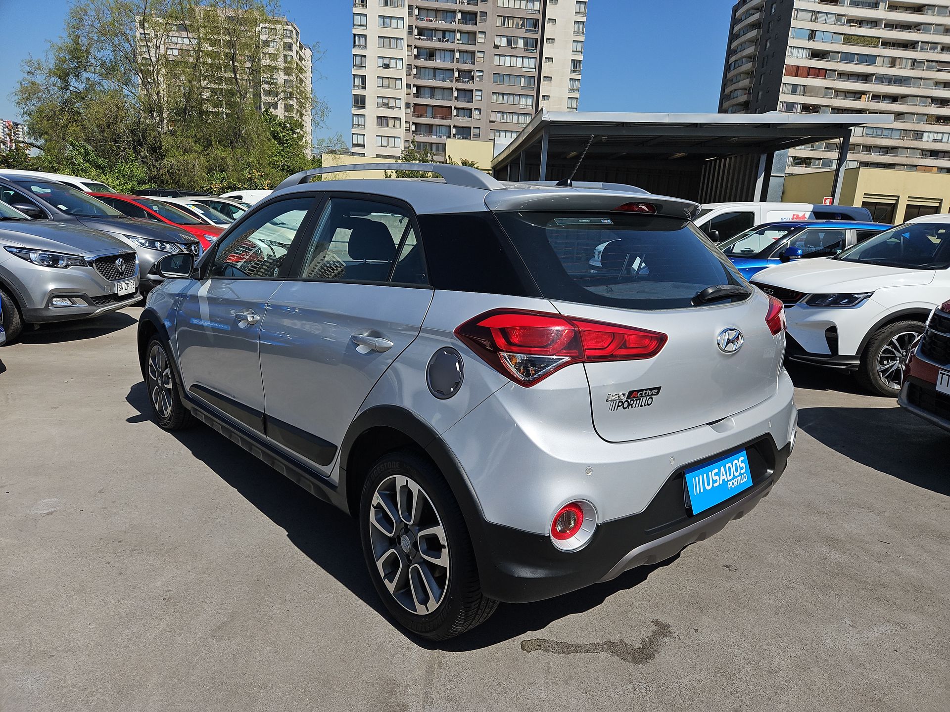 HYUNDAI - 5