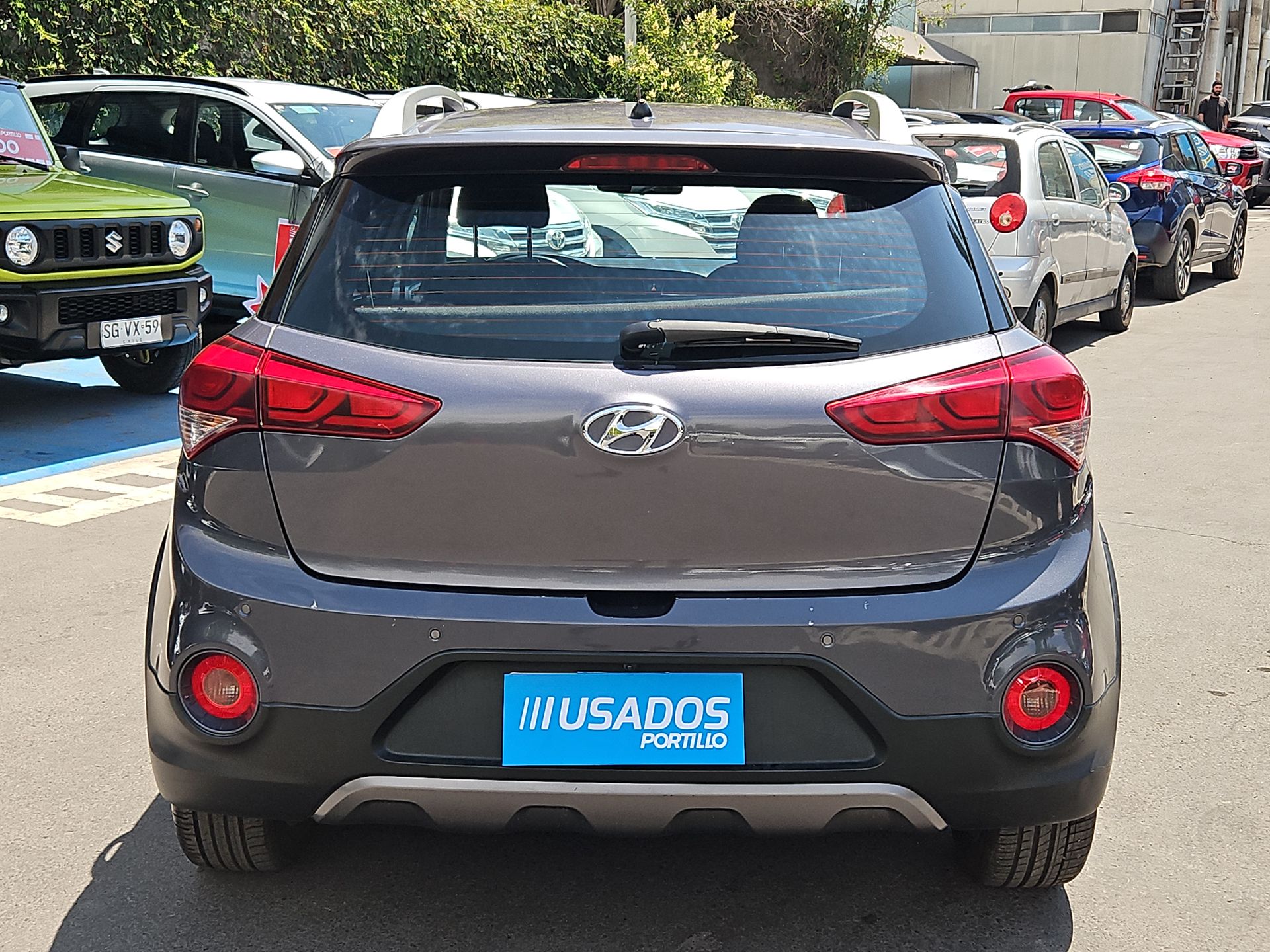 HYUNDAI - 6