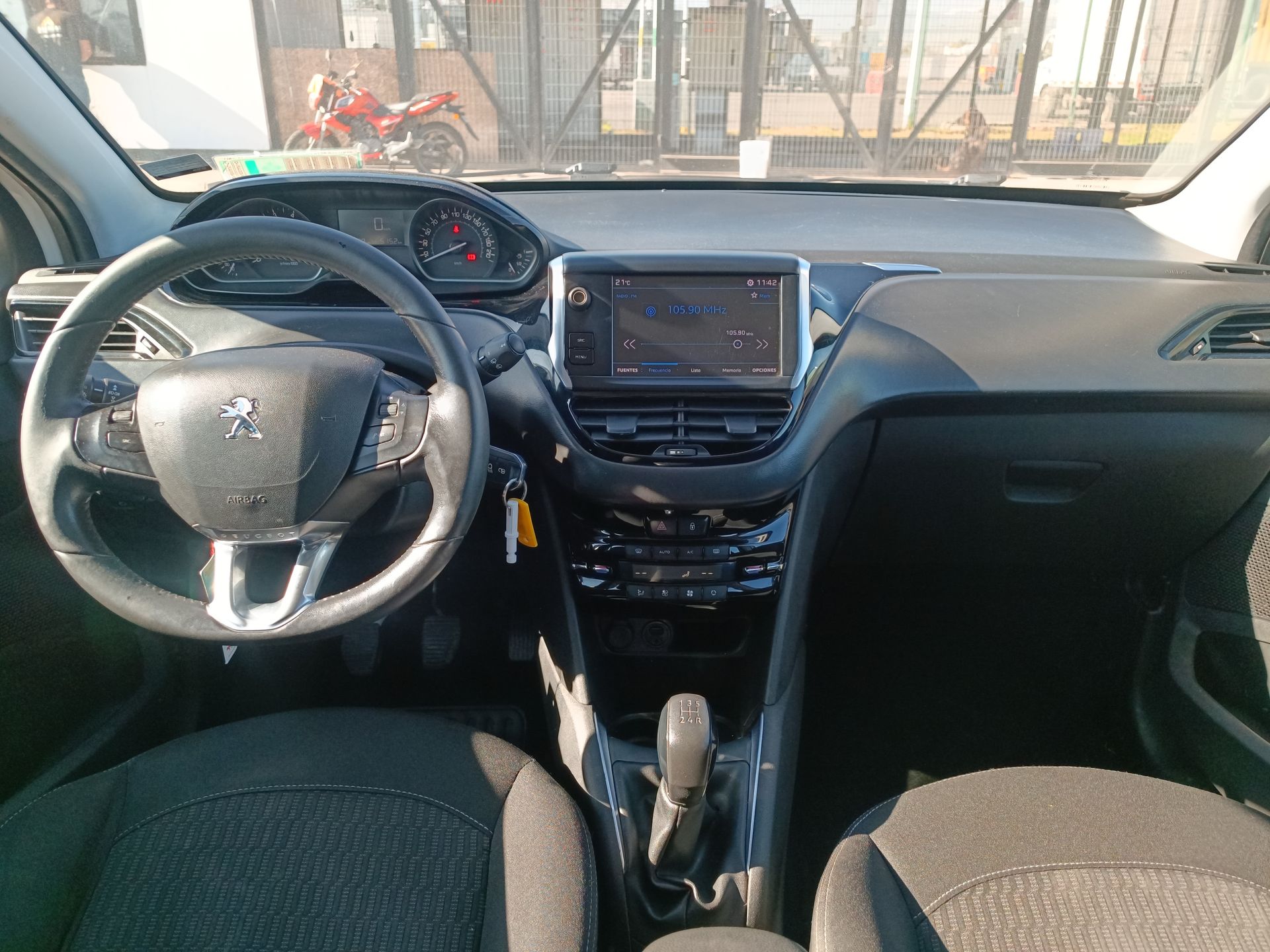 PEUGEOT - 9