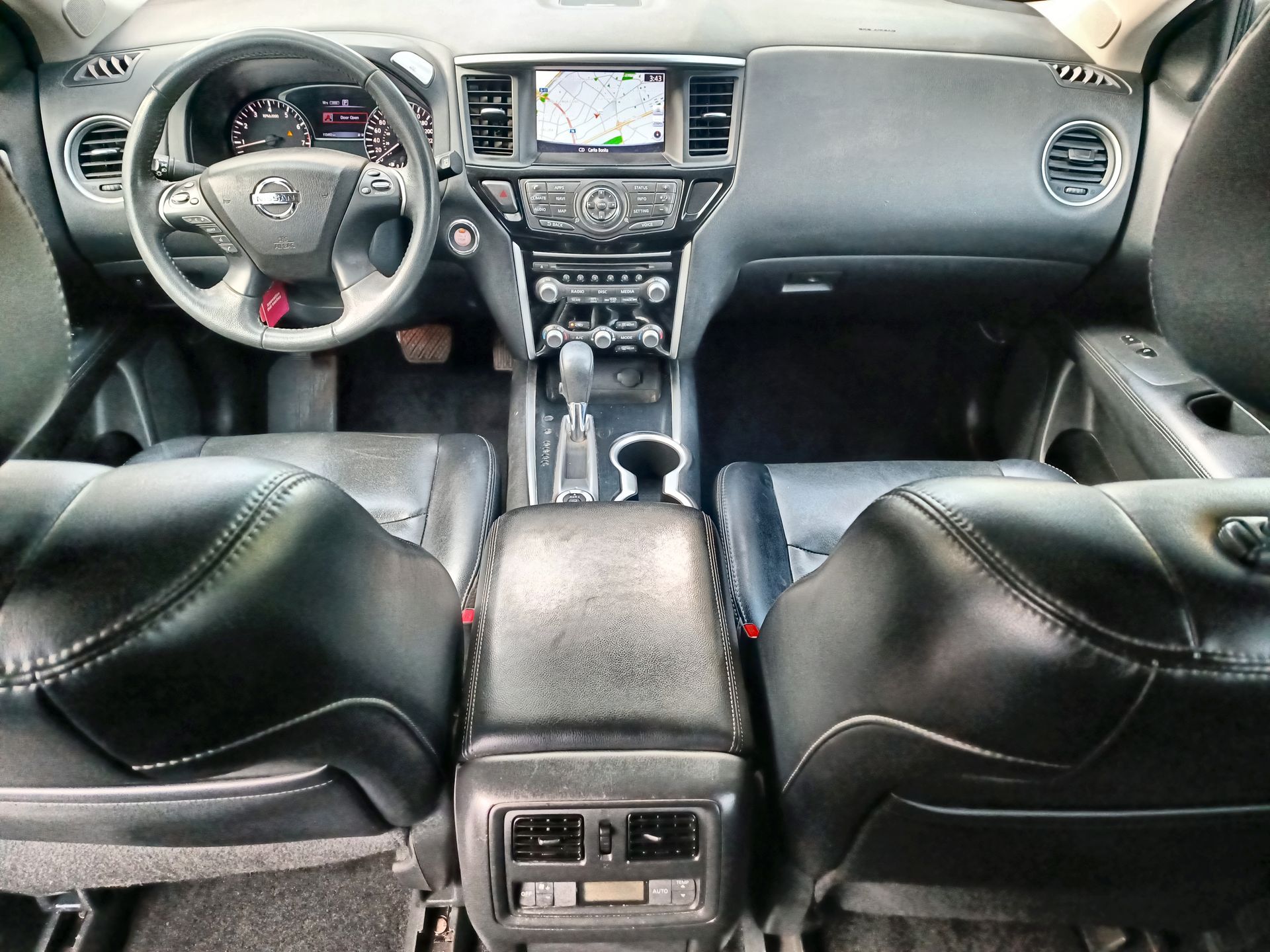 NISSAN - 33