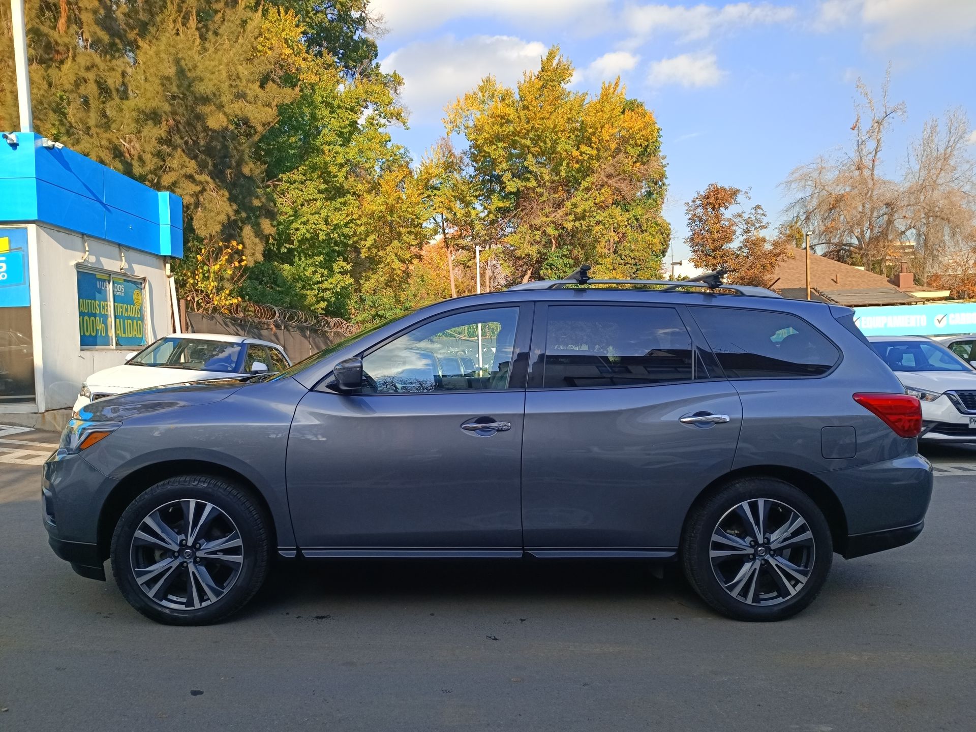 NISSAN - 4