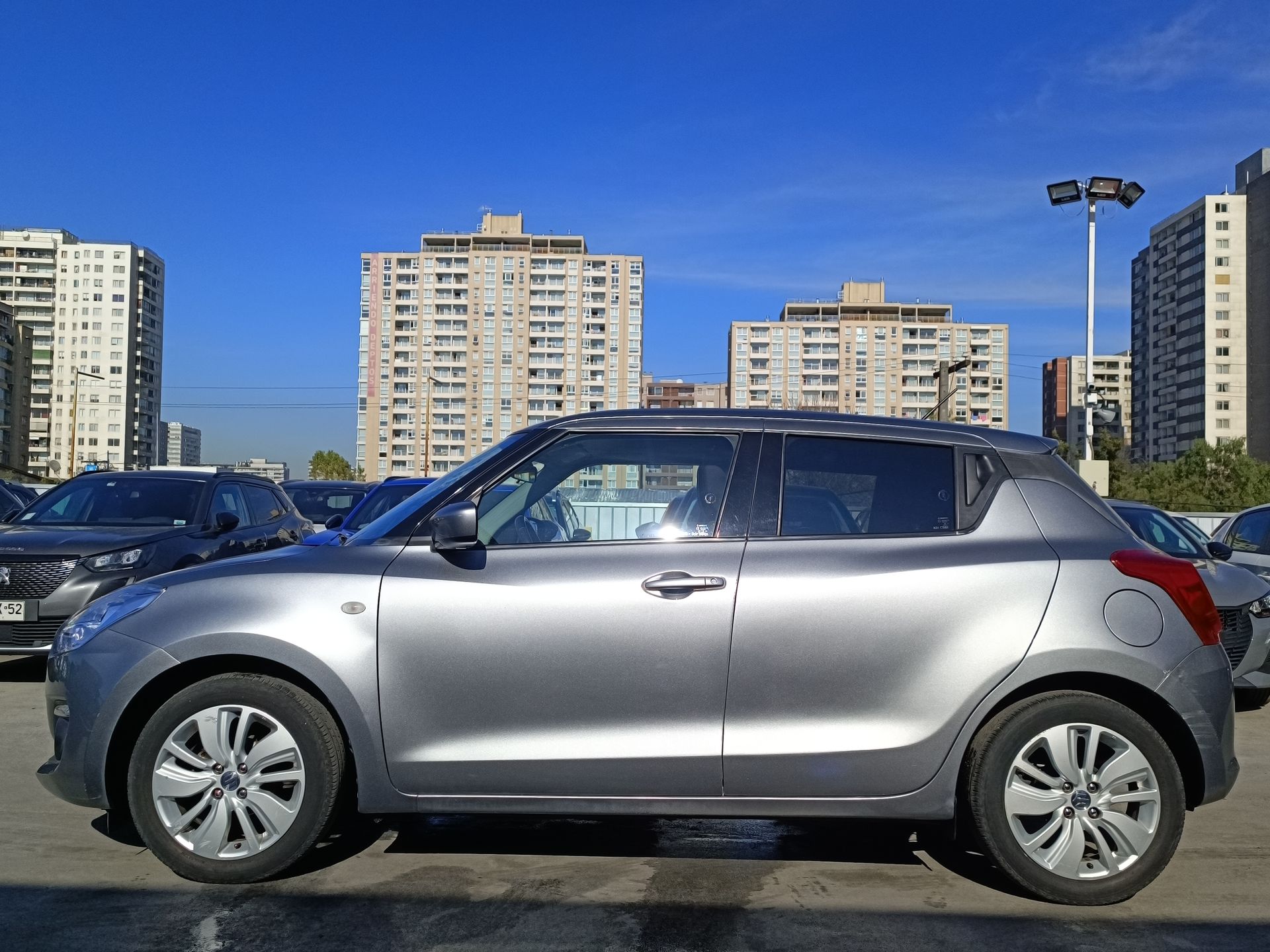 SUZUKI - 4