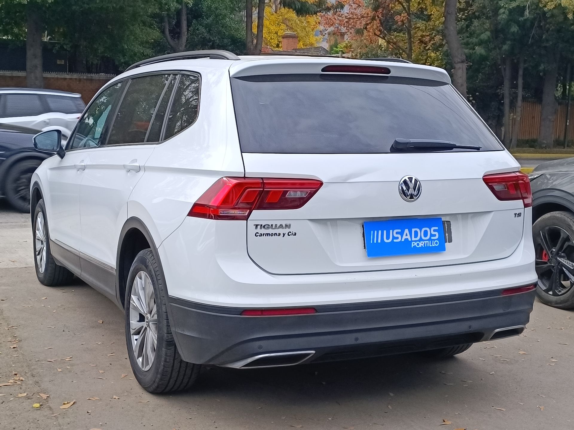 VOLKSWAGEN - 5