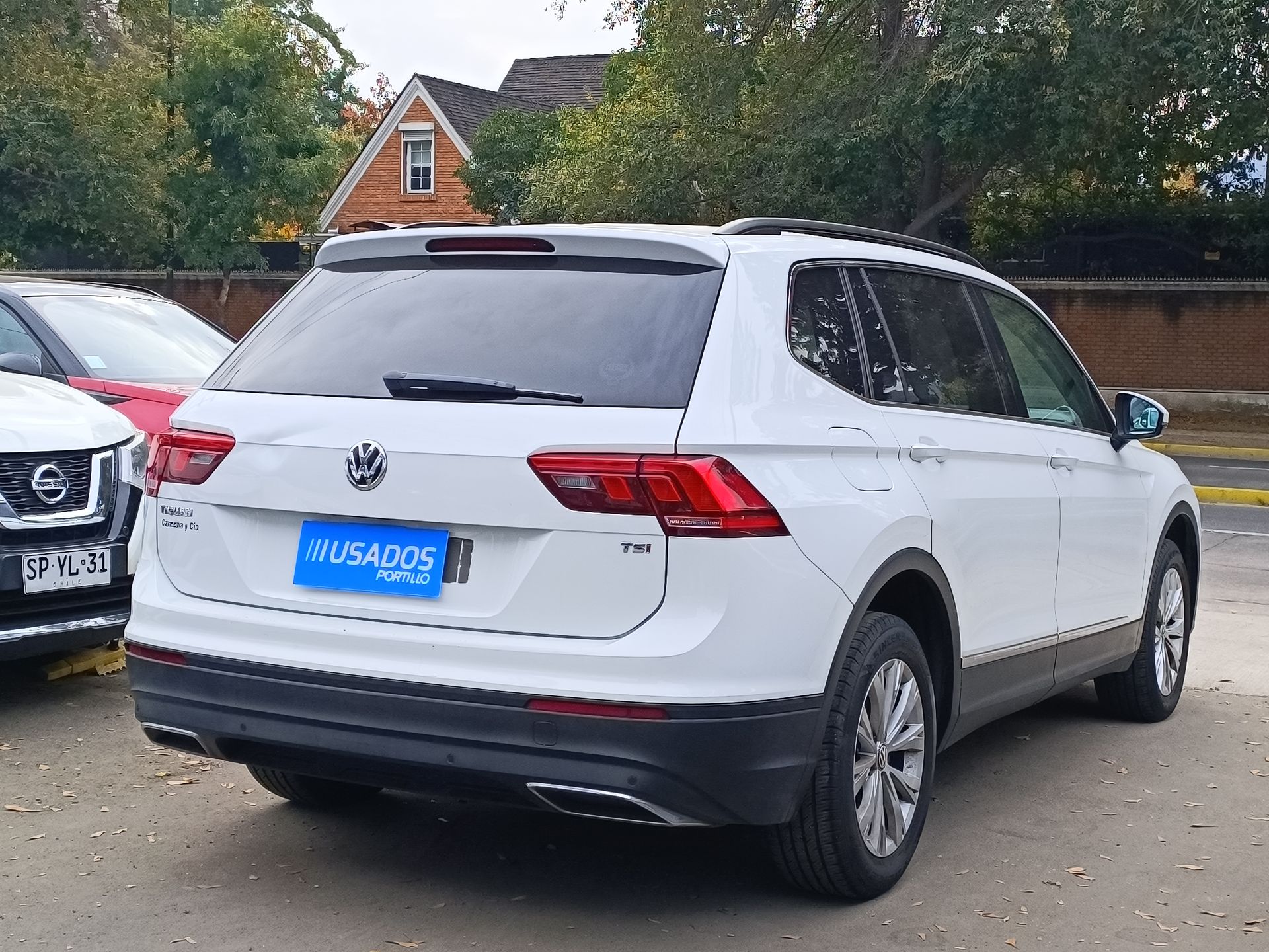 VOLKSWAGEN - 7