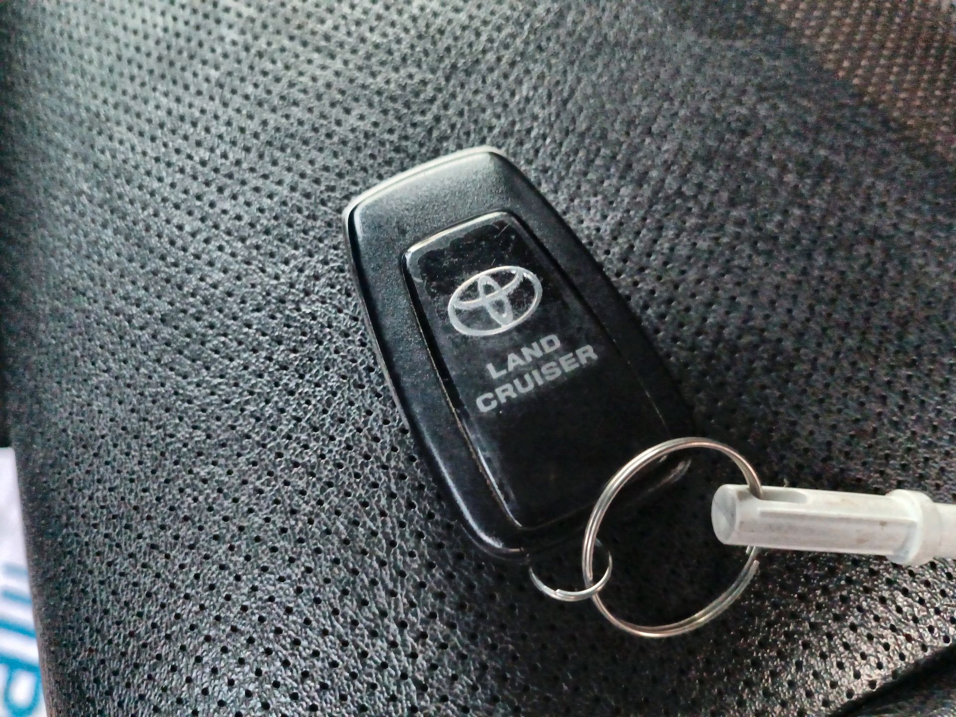TOYOTA - 34