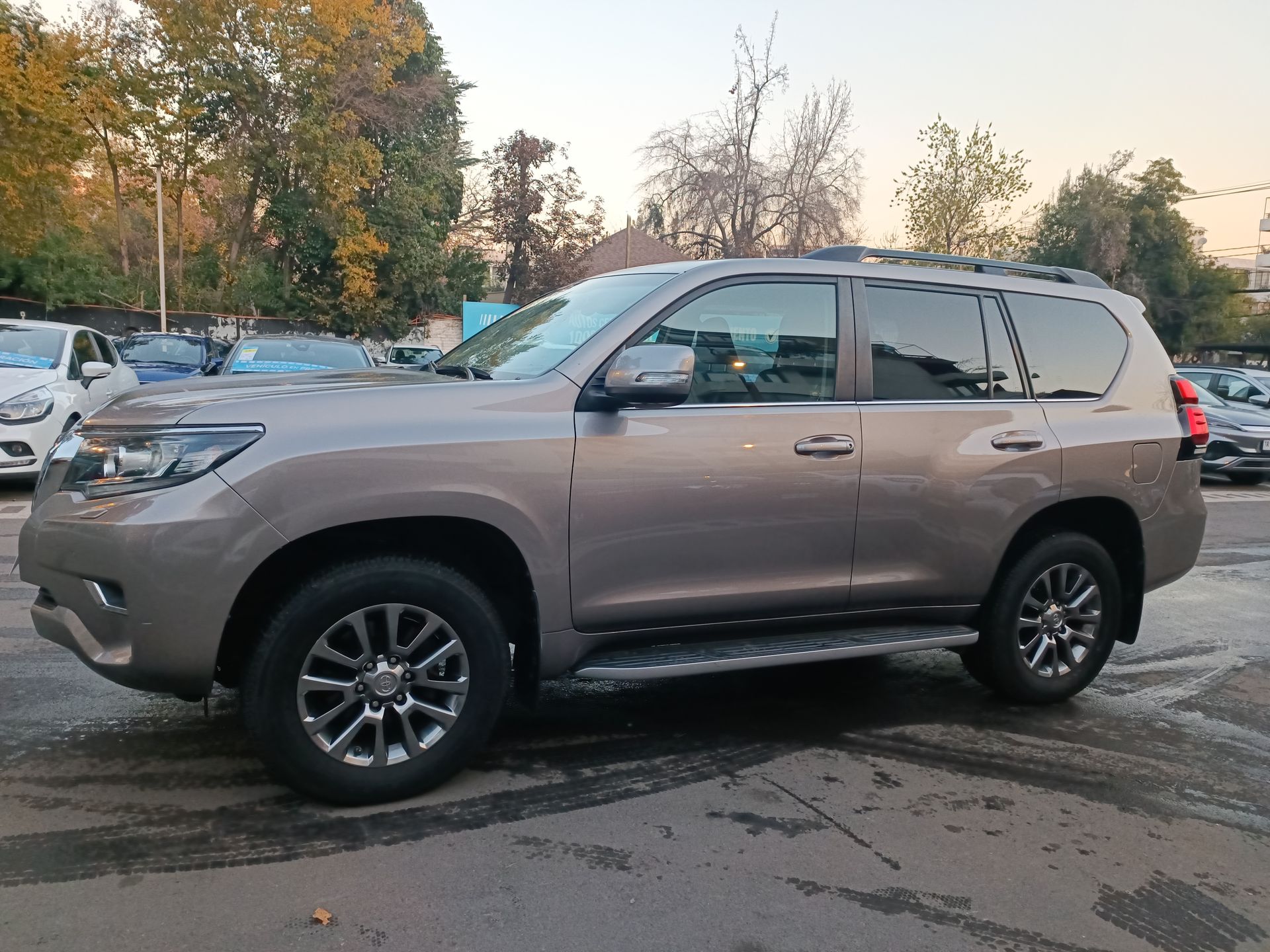 TOYOTA - 3