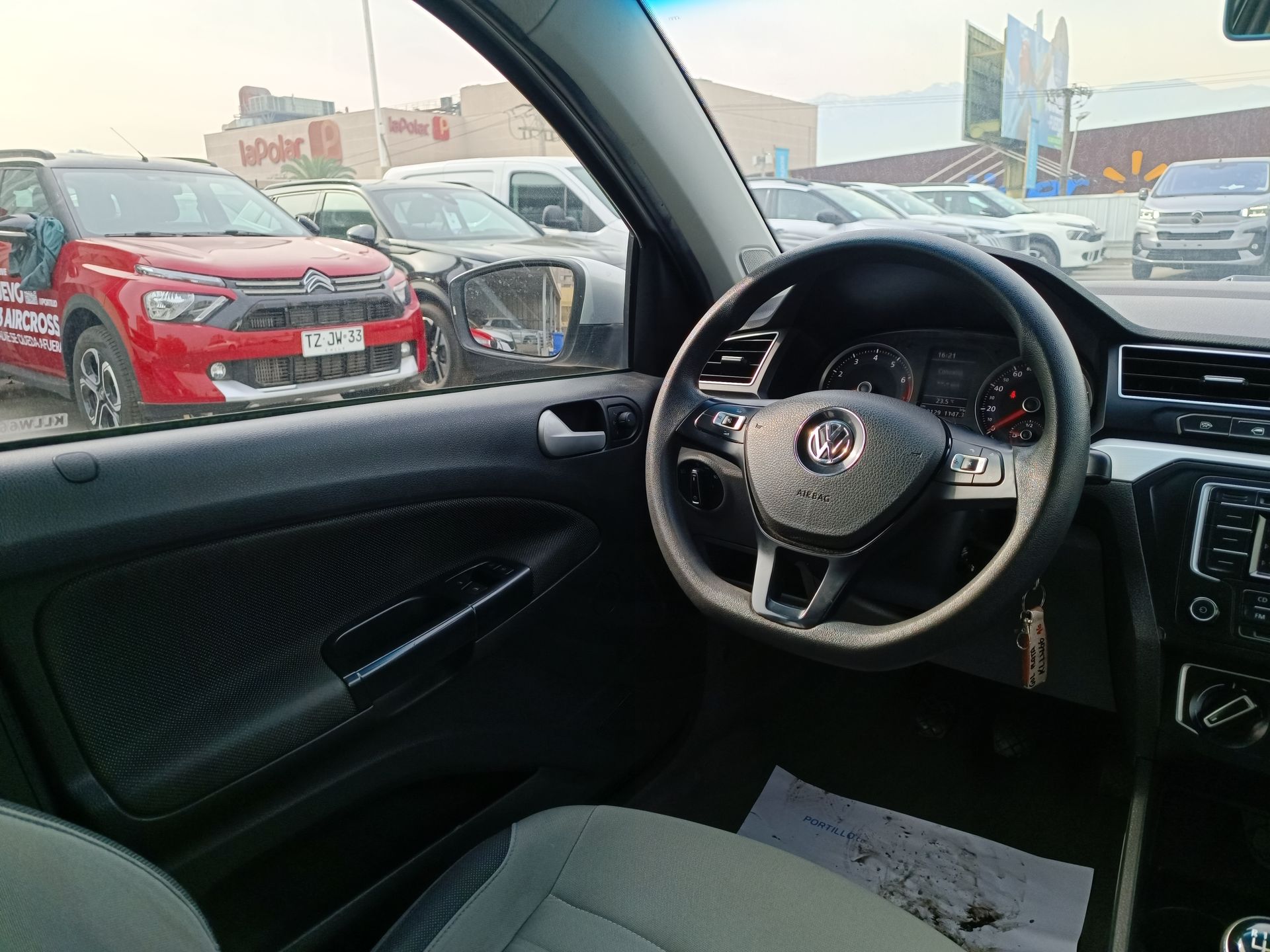 VOLKSWAGEN - 16