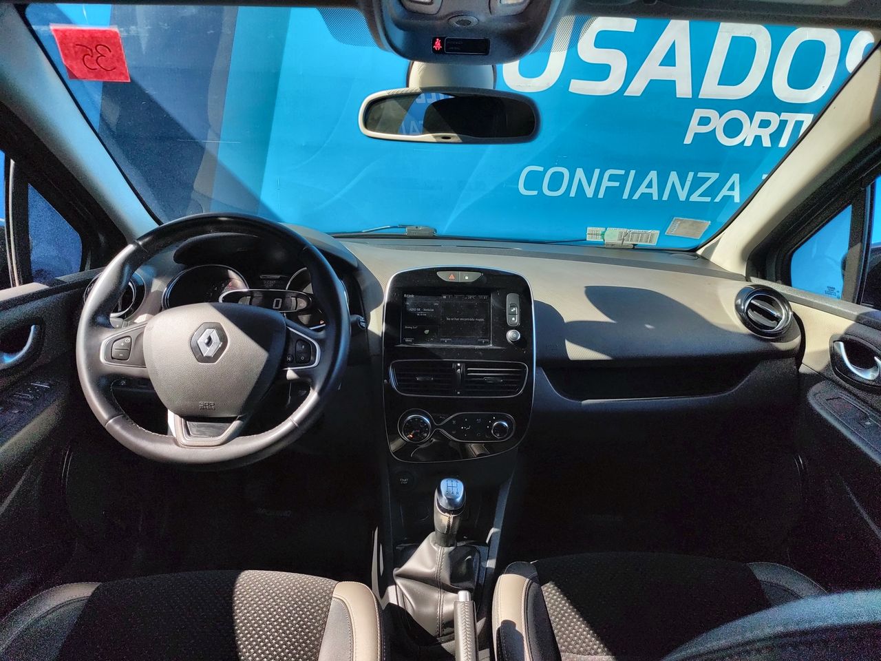 RENAULT - 34
