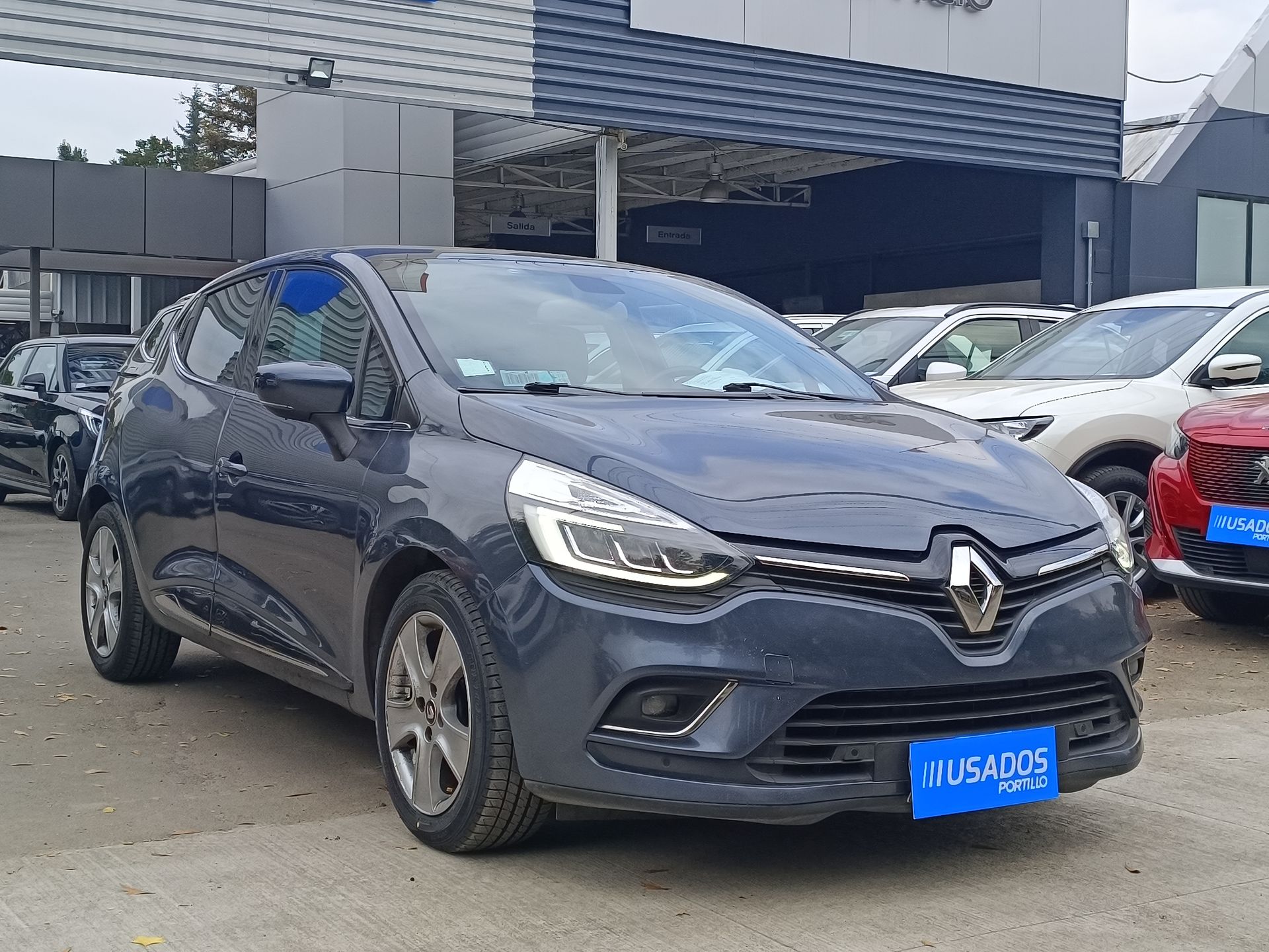 RENAULT - 1