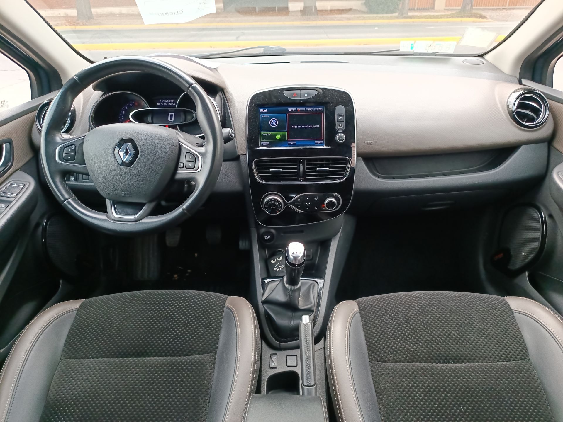 RENAULT - 9