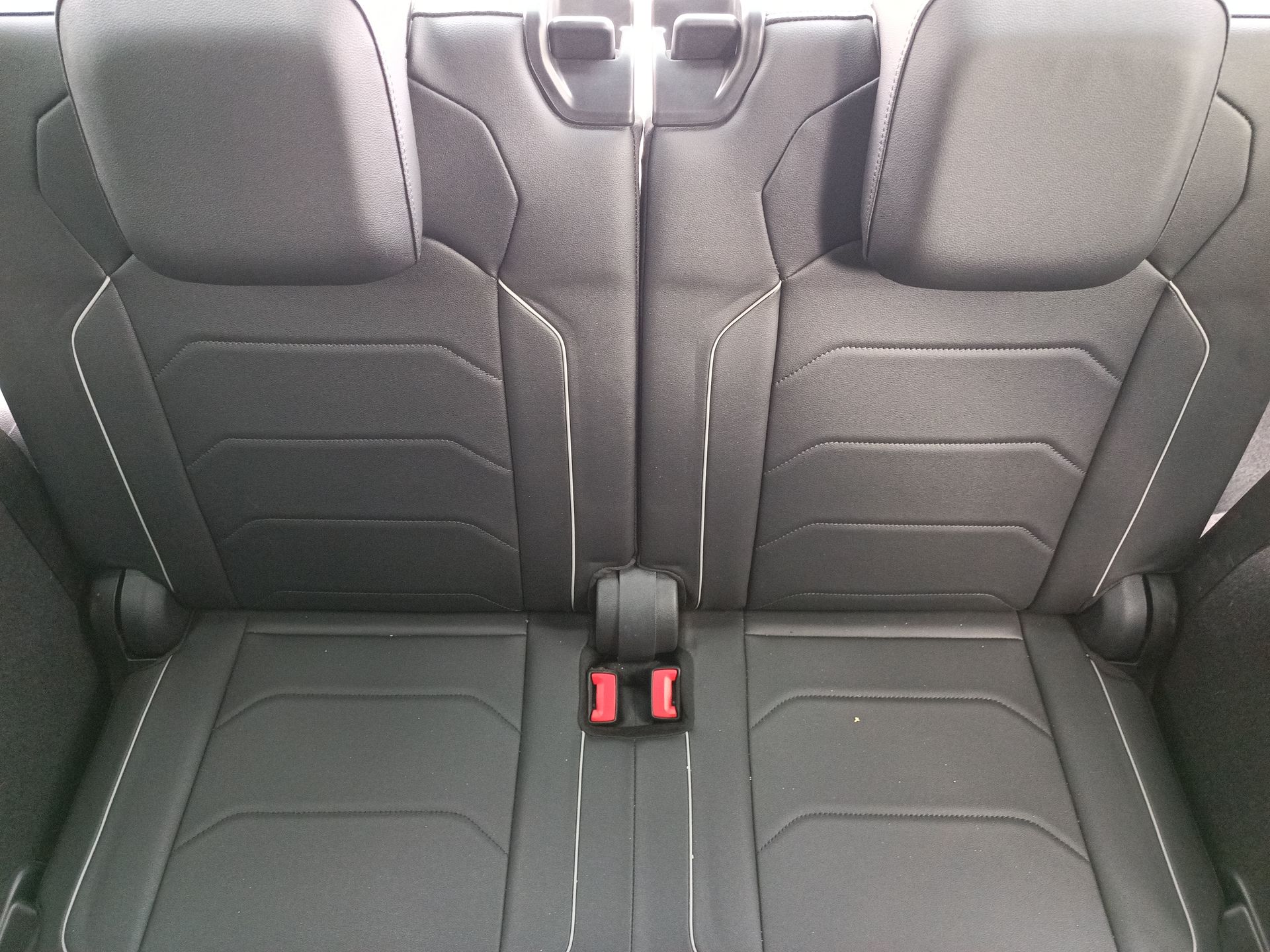 VOLKSWAGEN - 30