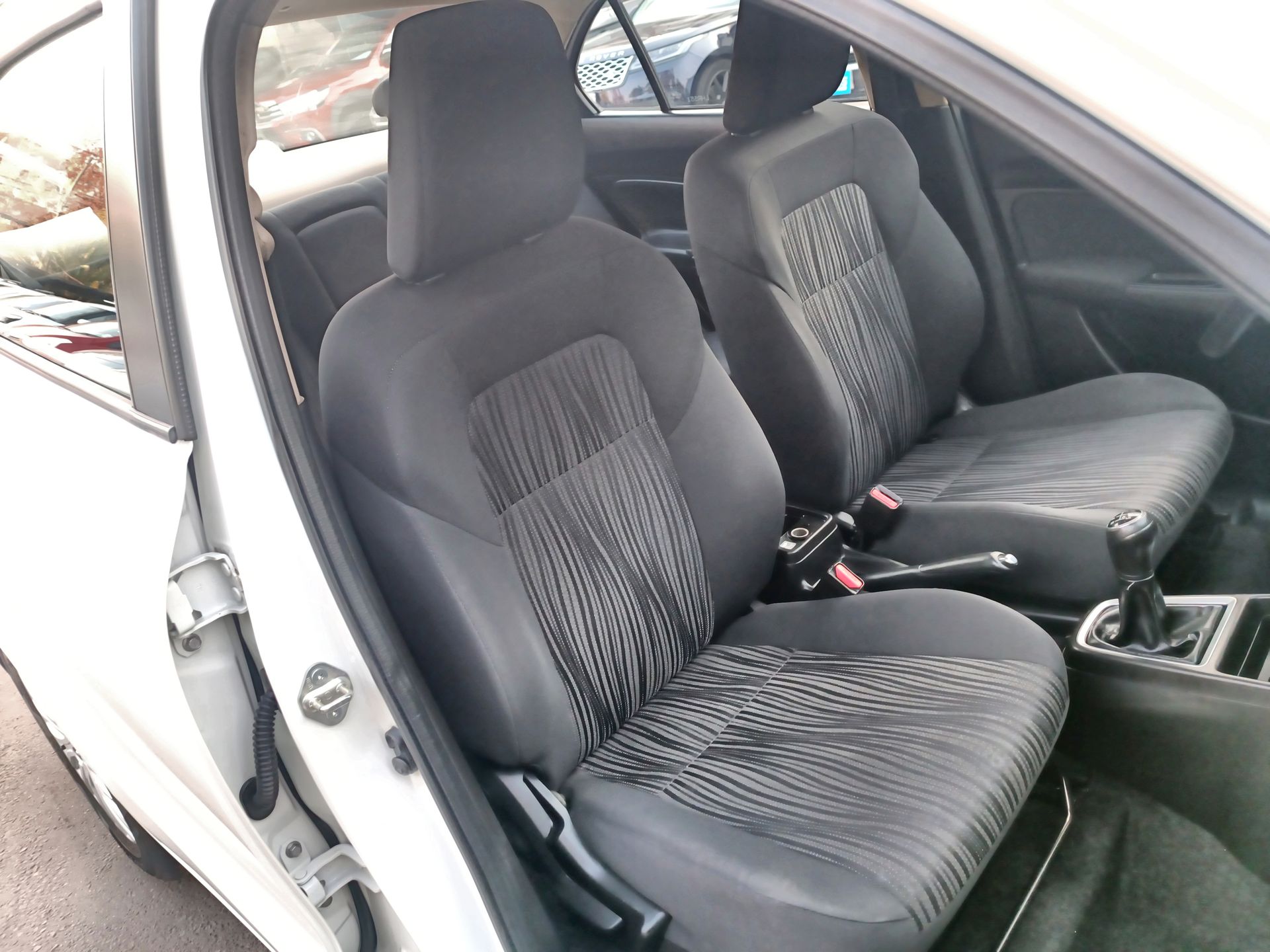 SUZUKI - 26