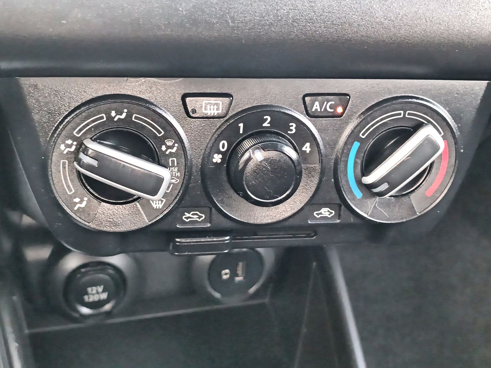 SUZUKI - 25