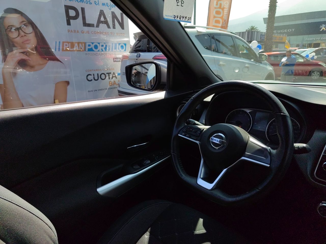NISSAN - 19