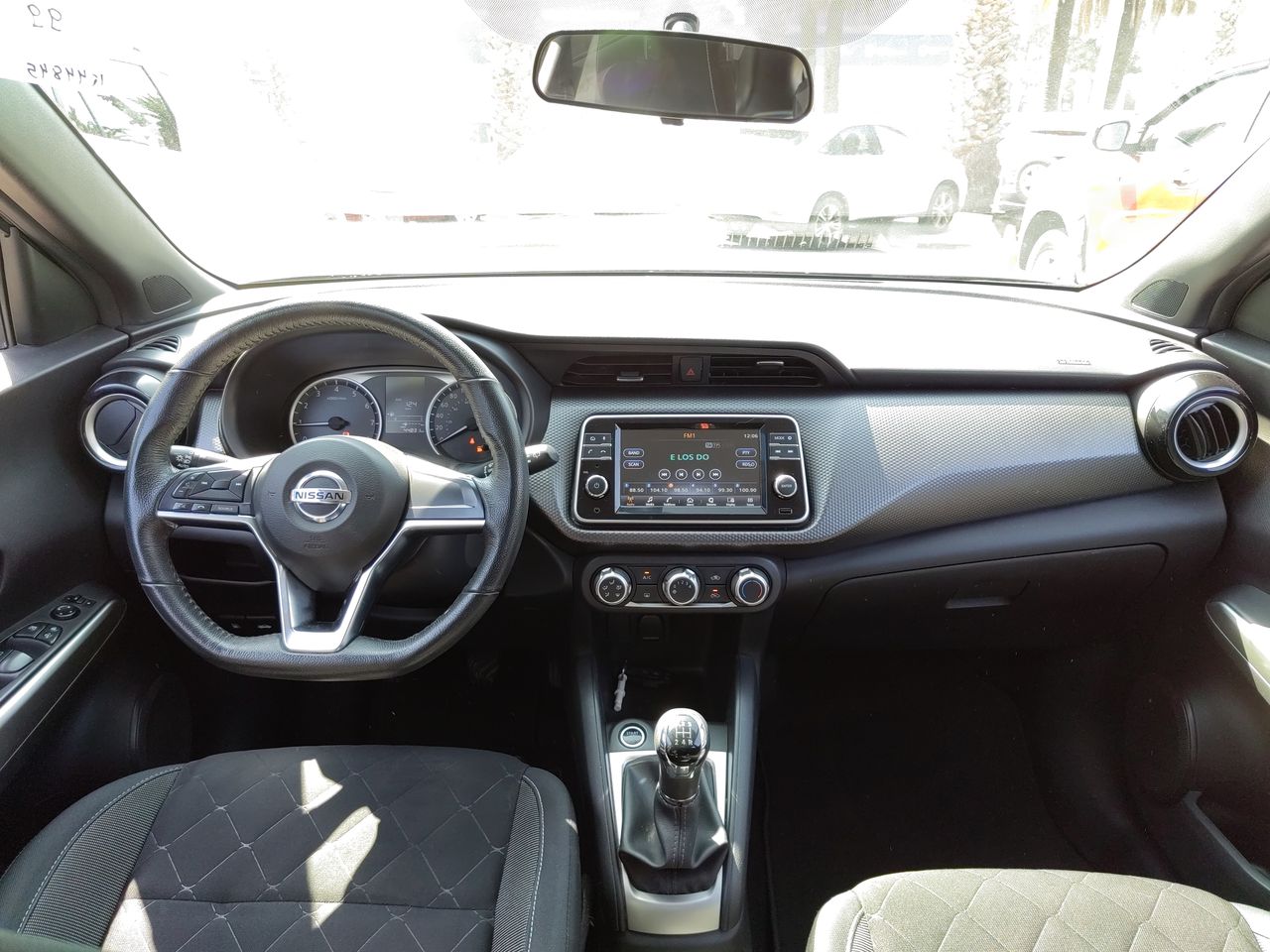 NISSAN - 20