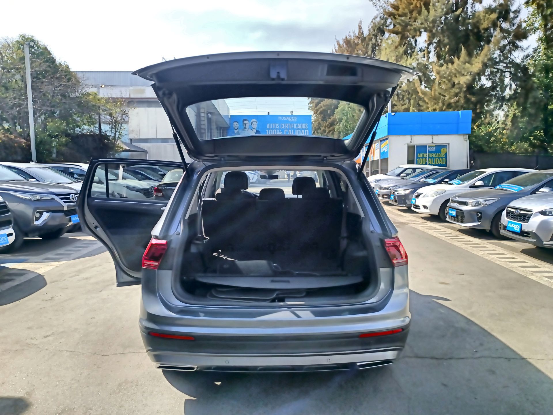 VOLKSWAGEN - 31