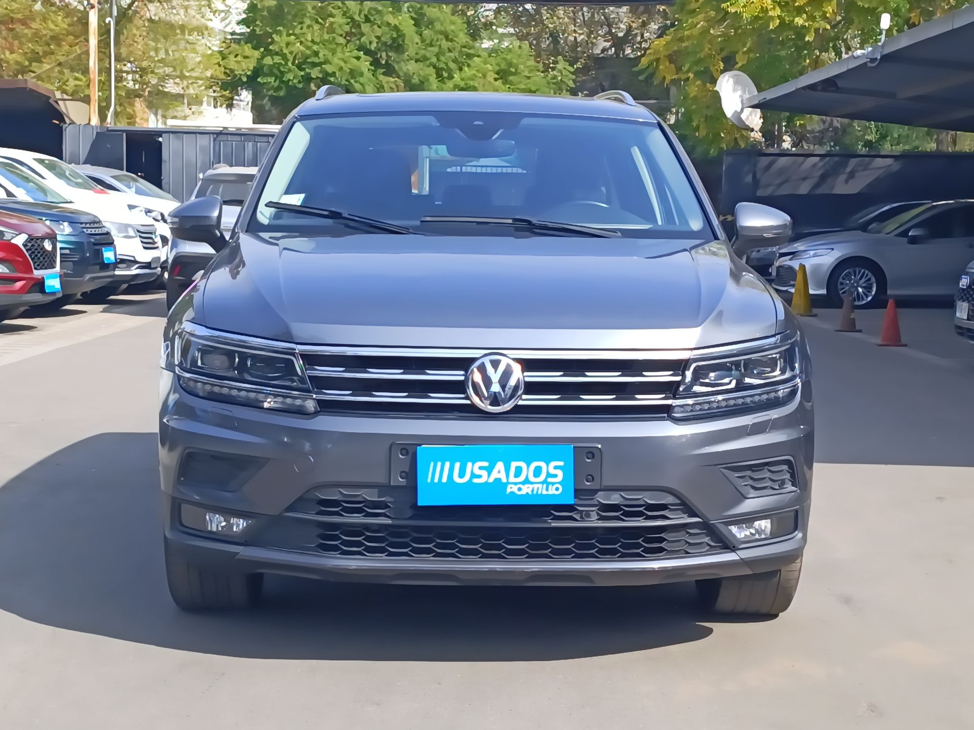 VOLKSWAGEN - 2