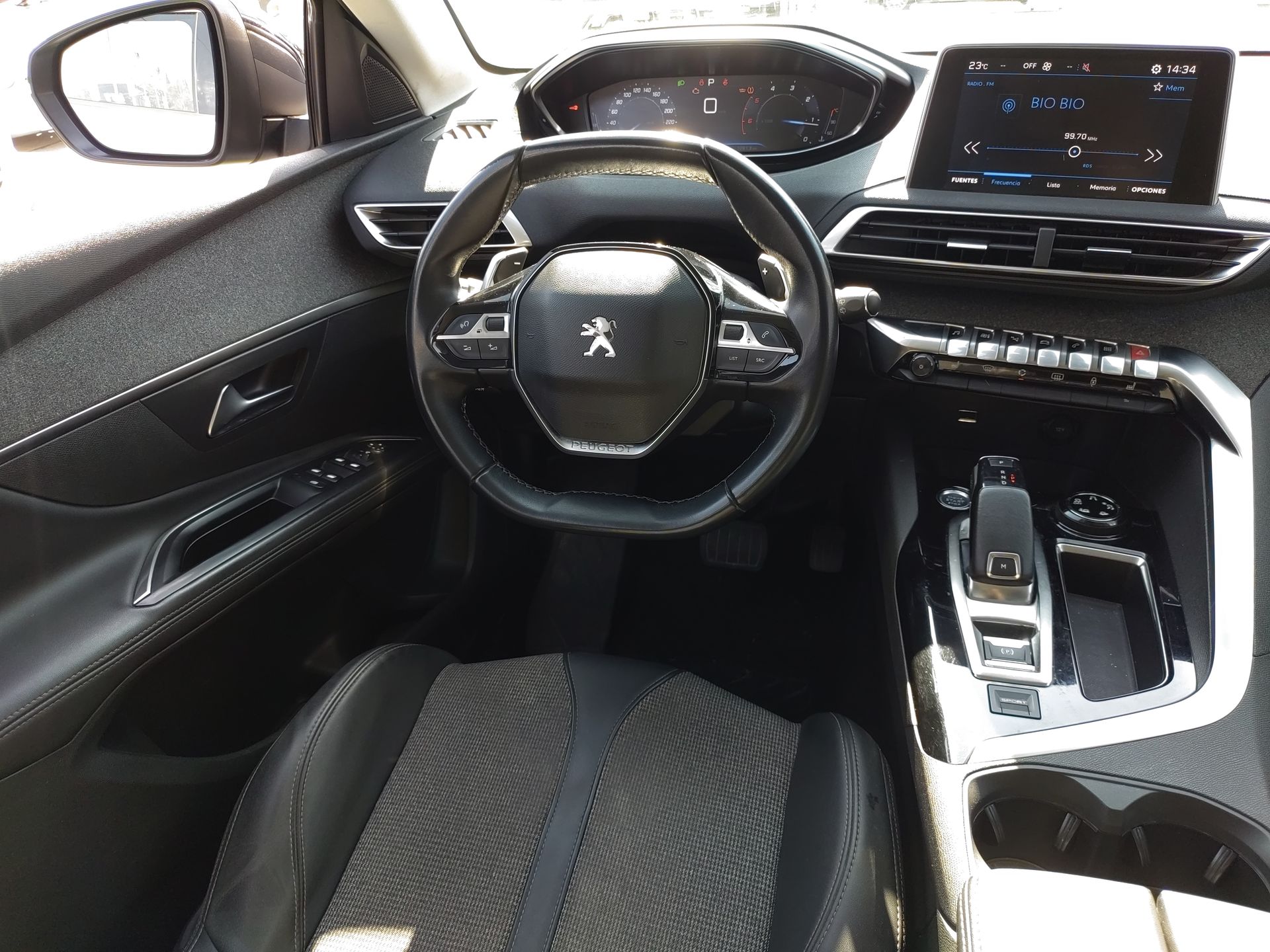 PEUGEOT - 13
