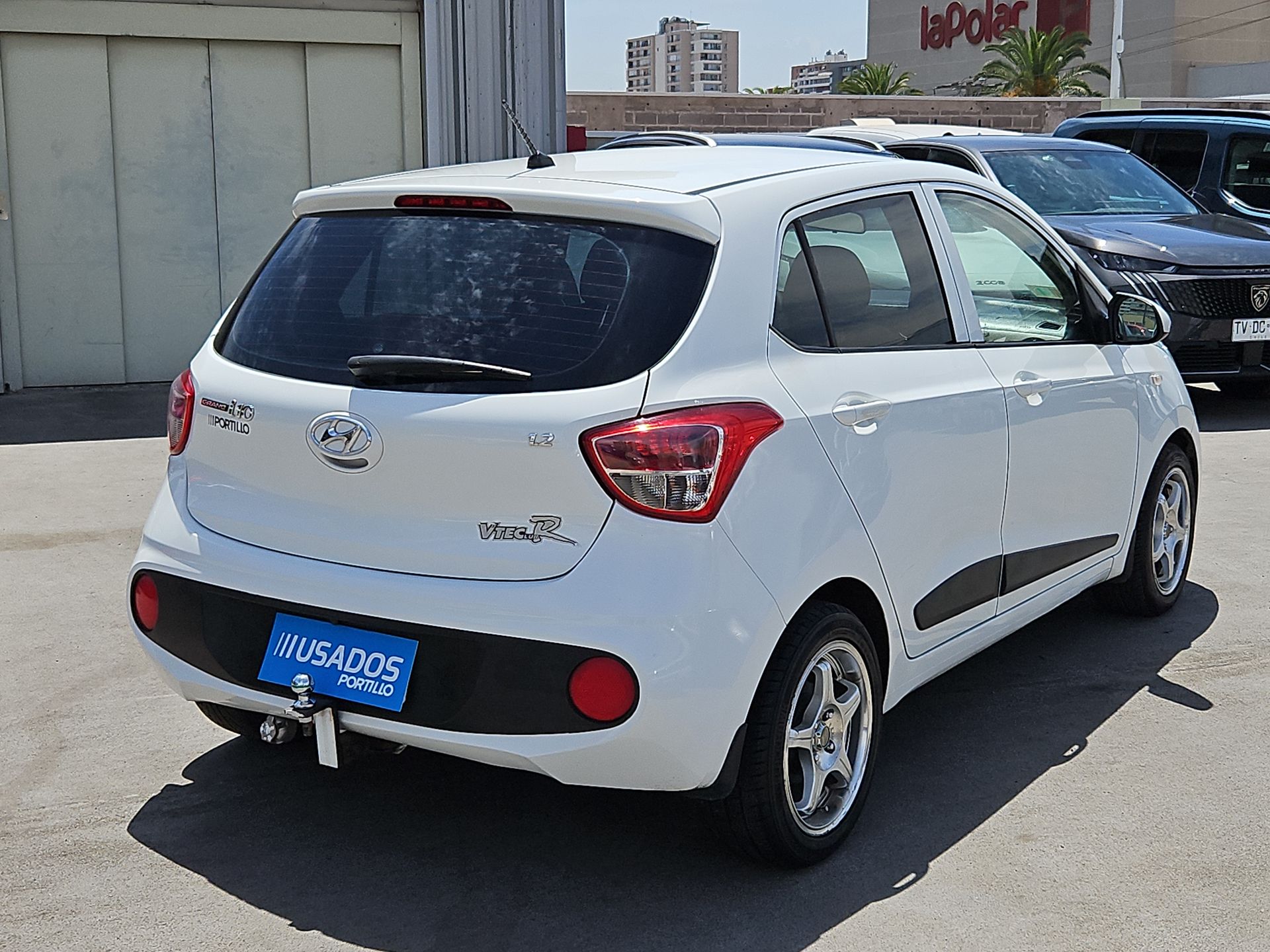 HYUNDAI - 7