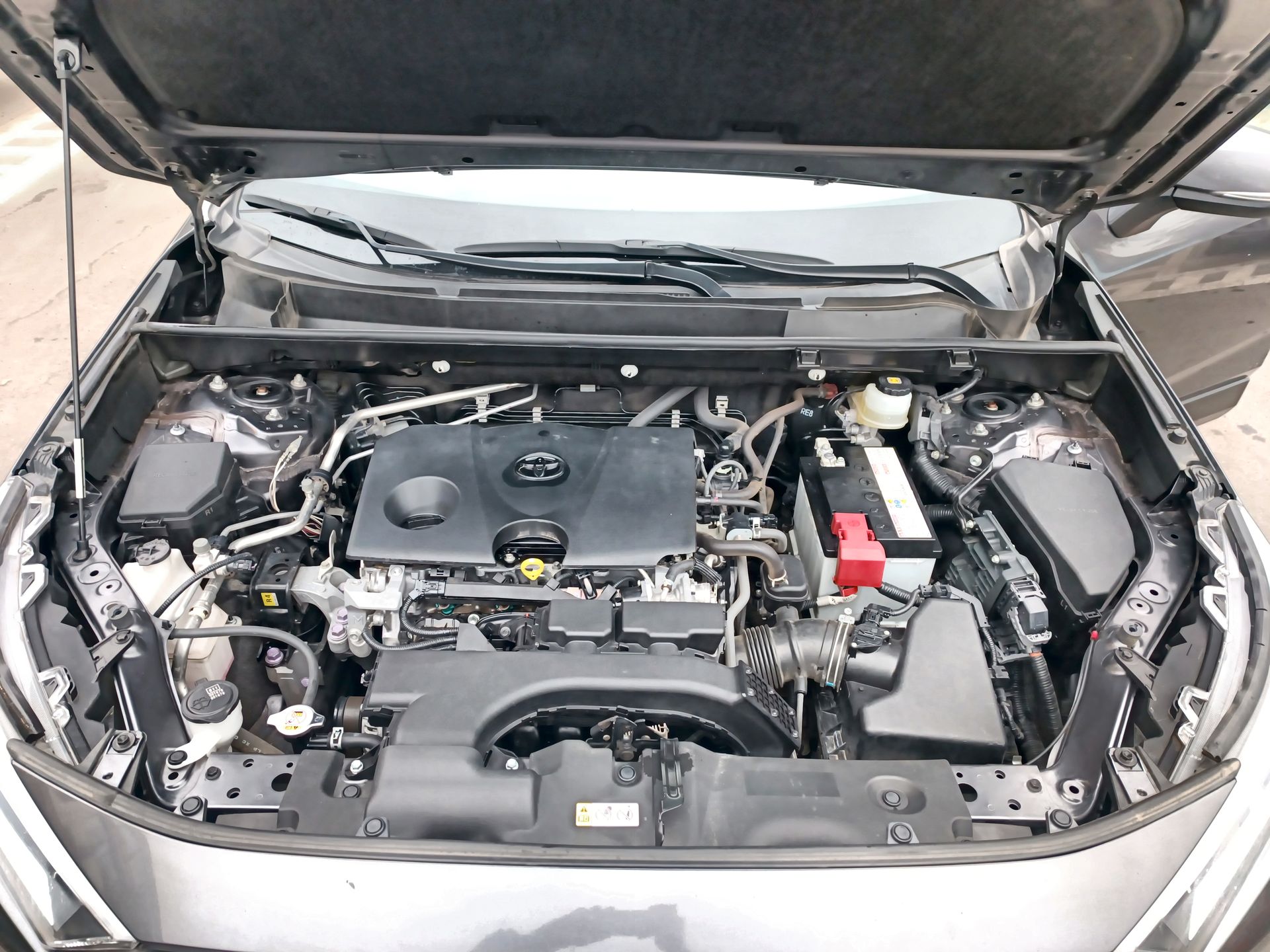TOYOTA - 18