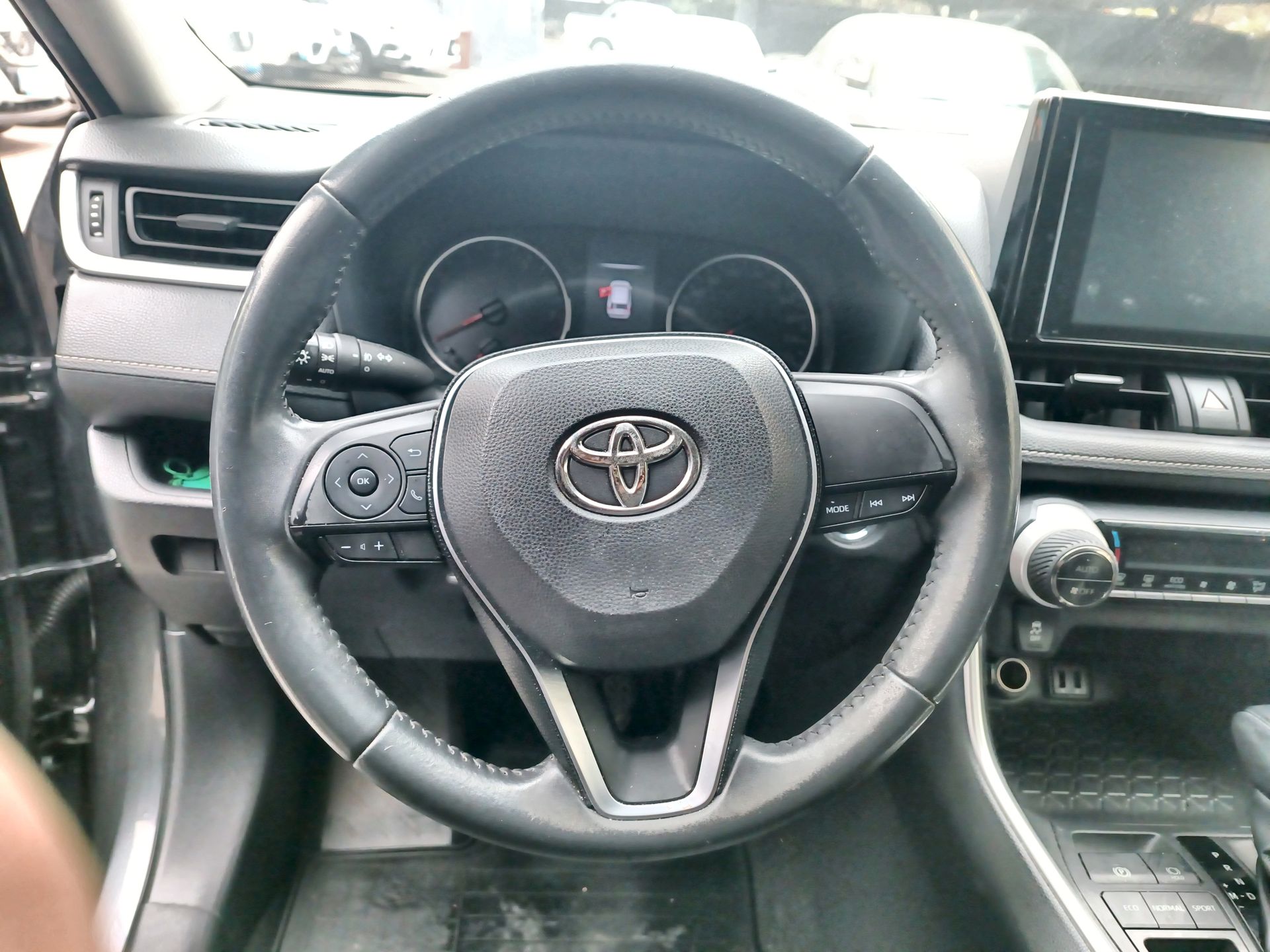 TOYOTA - 22