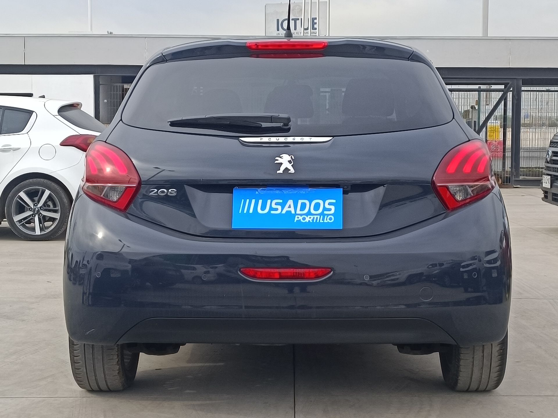 PEUGEOT - 6