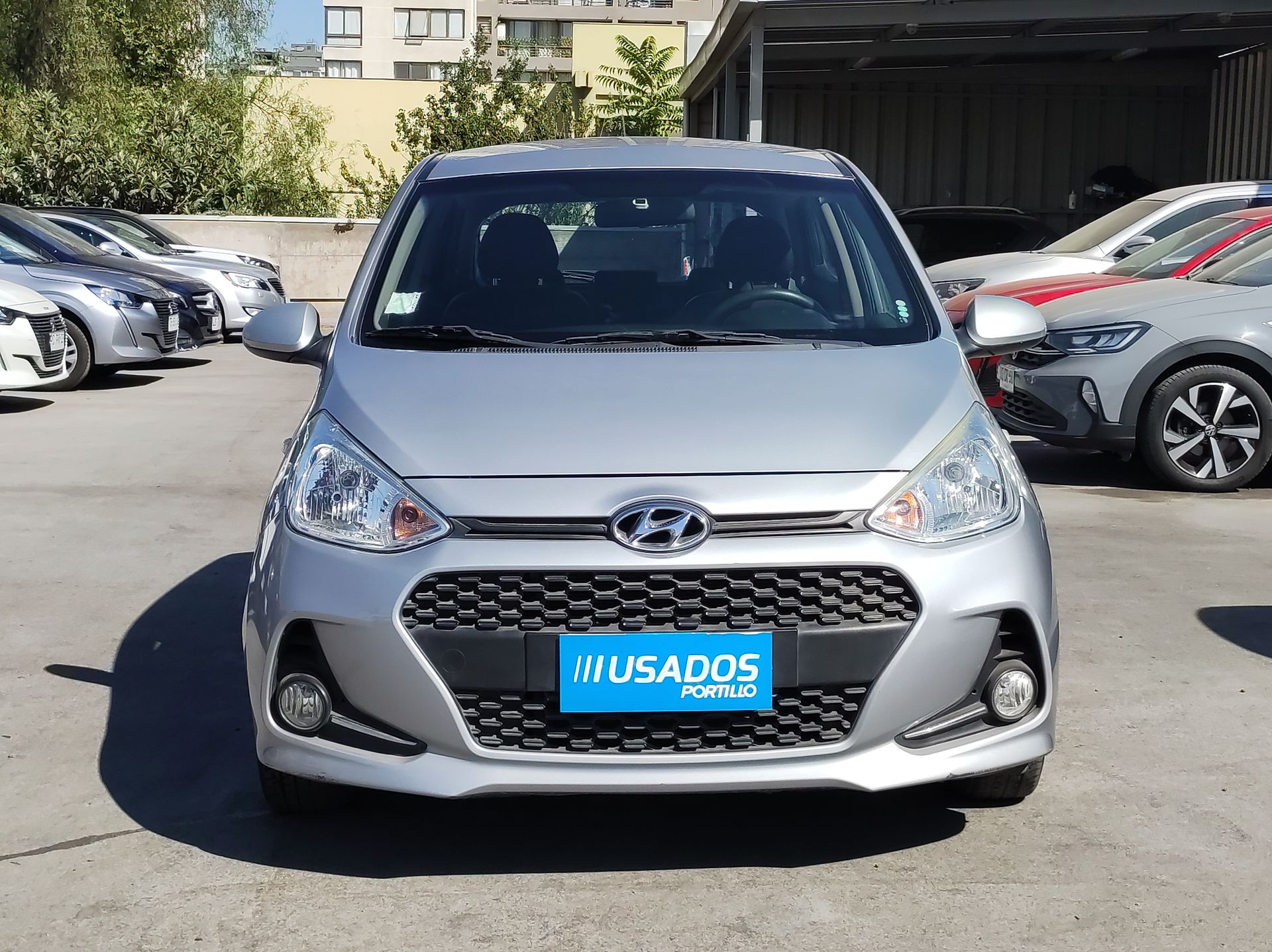 HYUNDAI - 2