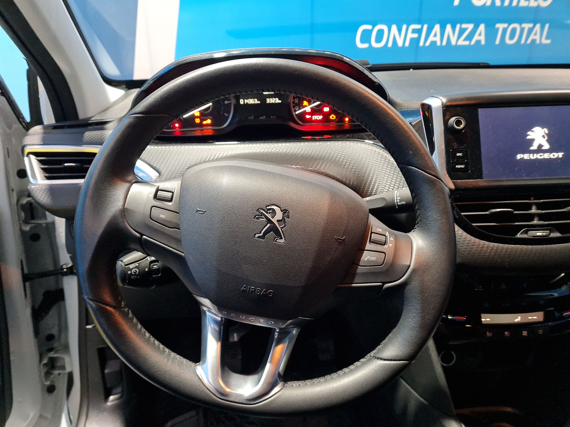 PEUGEOT - 24