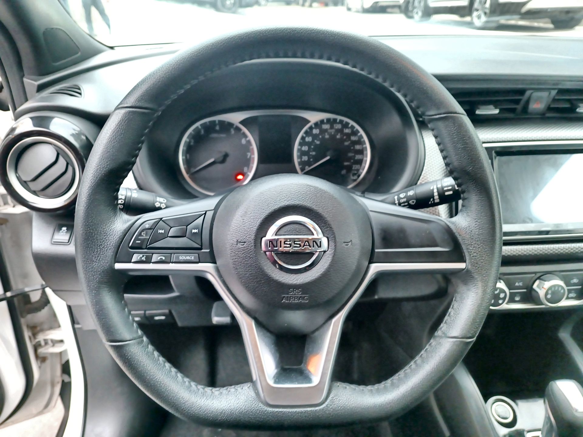 NISSAN - 22