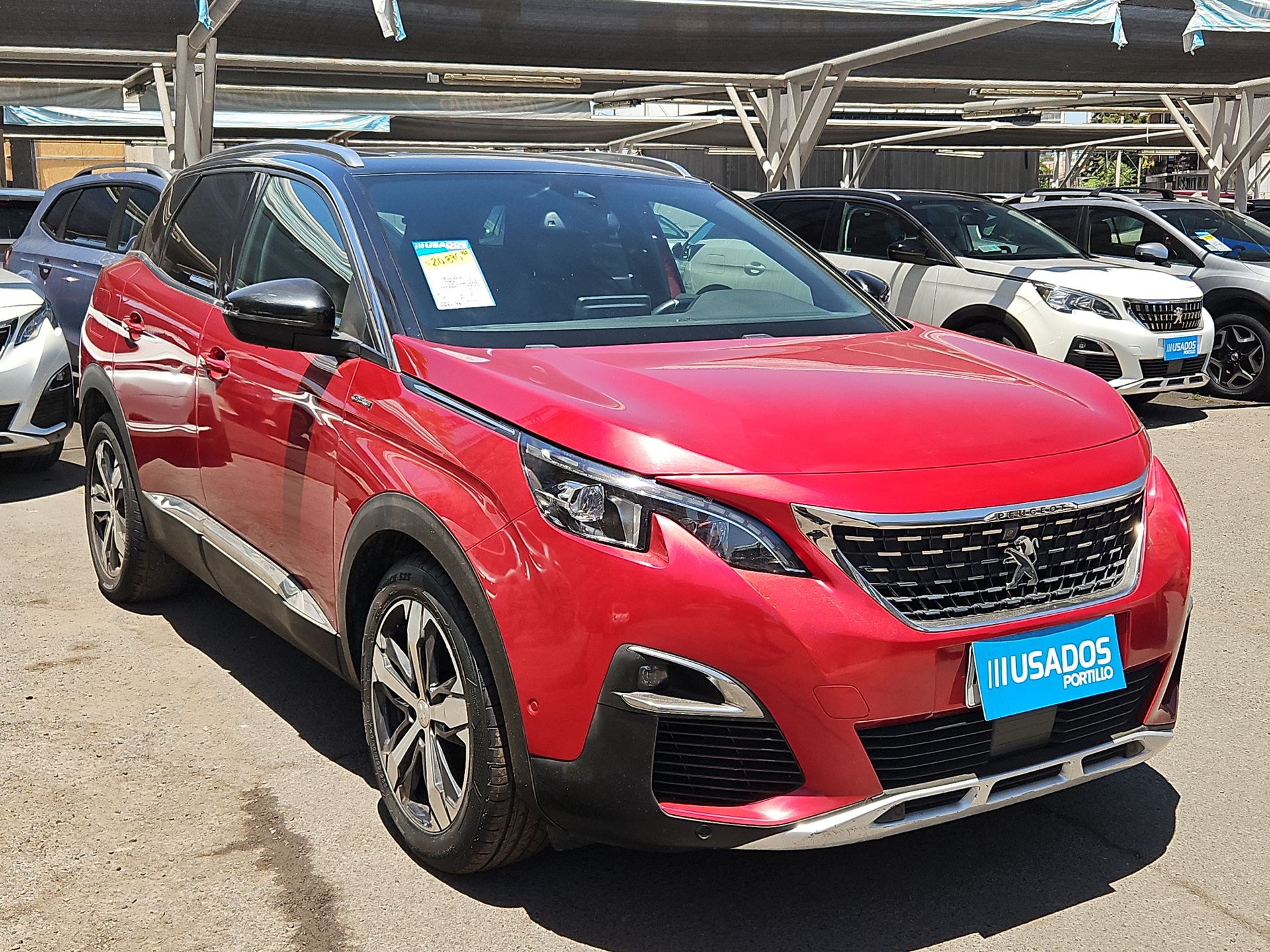 PEUGEOT 3008