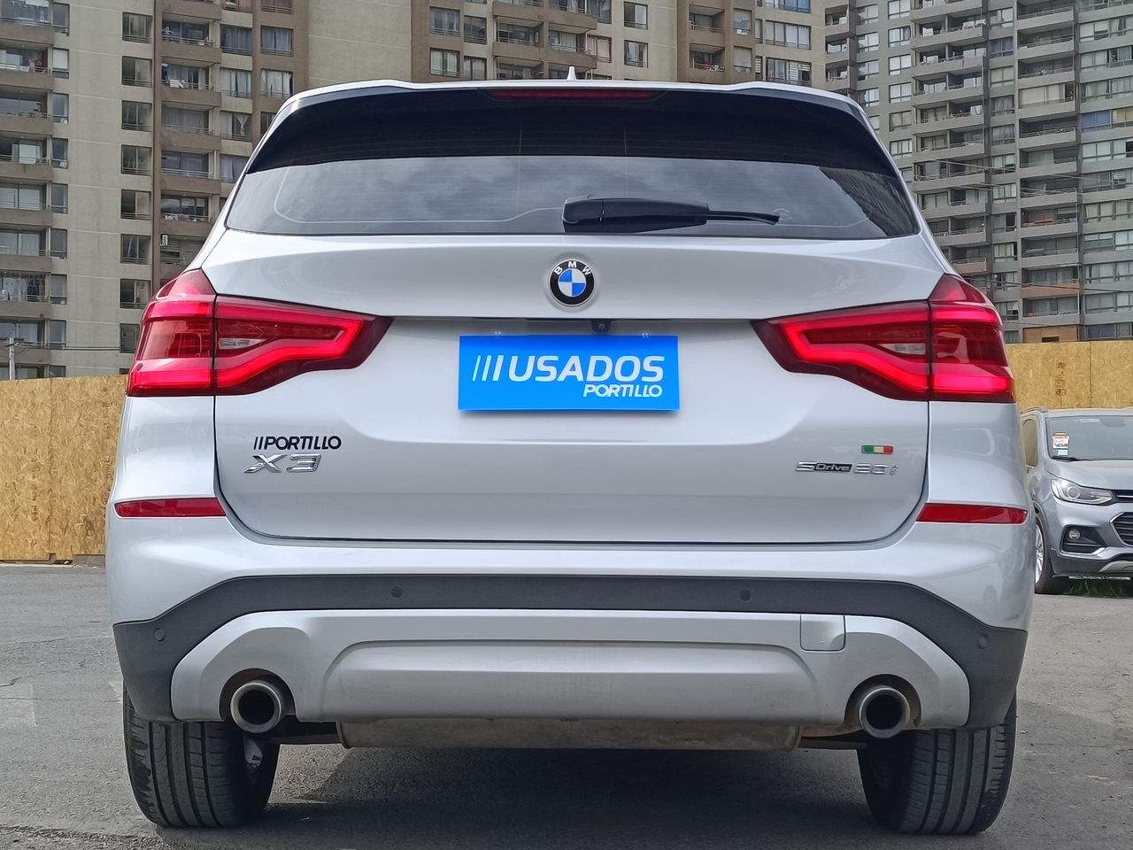 BMW - 6