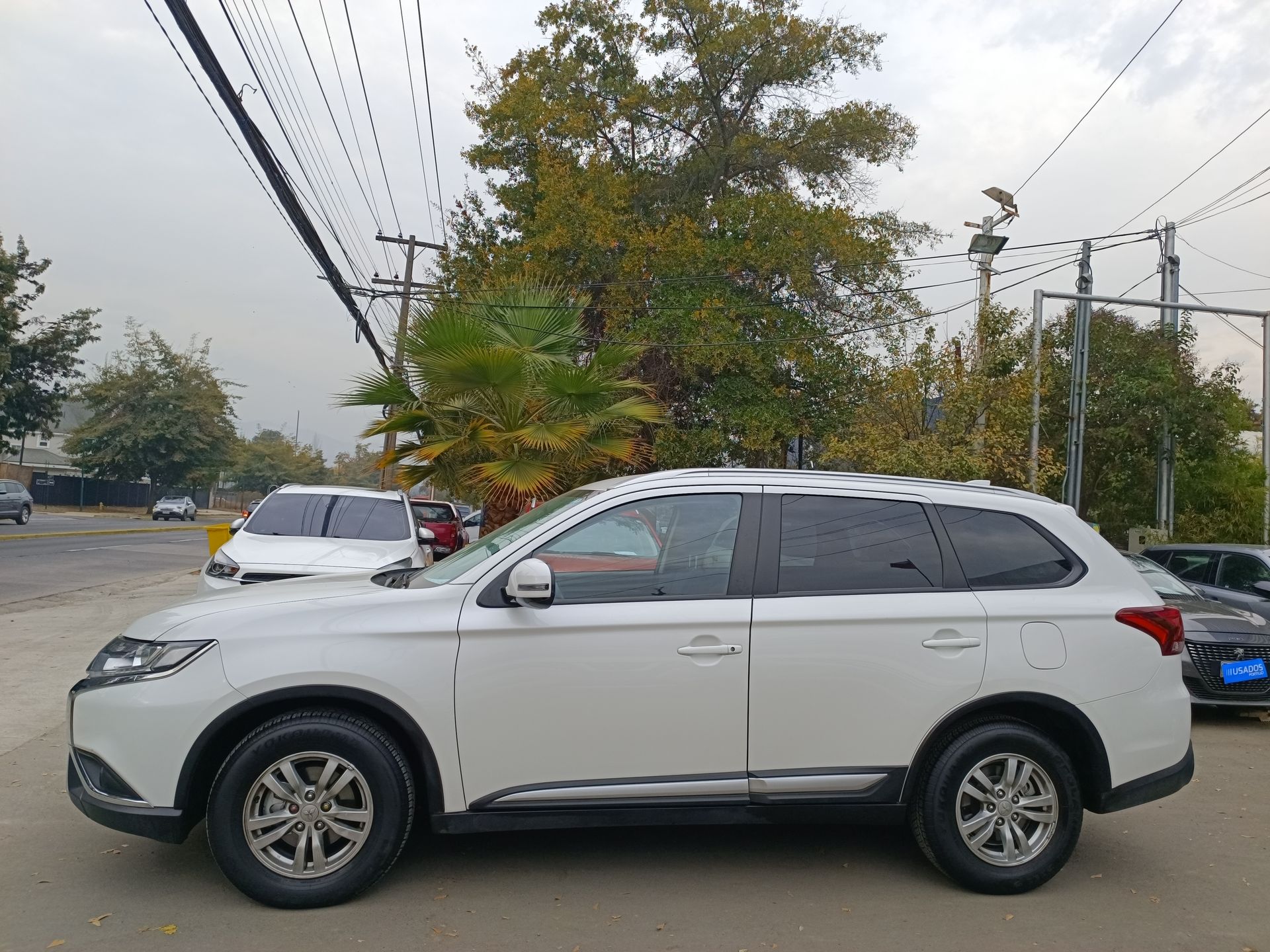 MITSUBISHI - 4