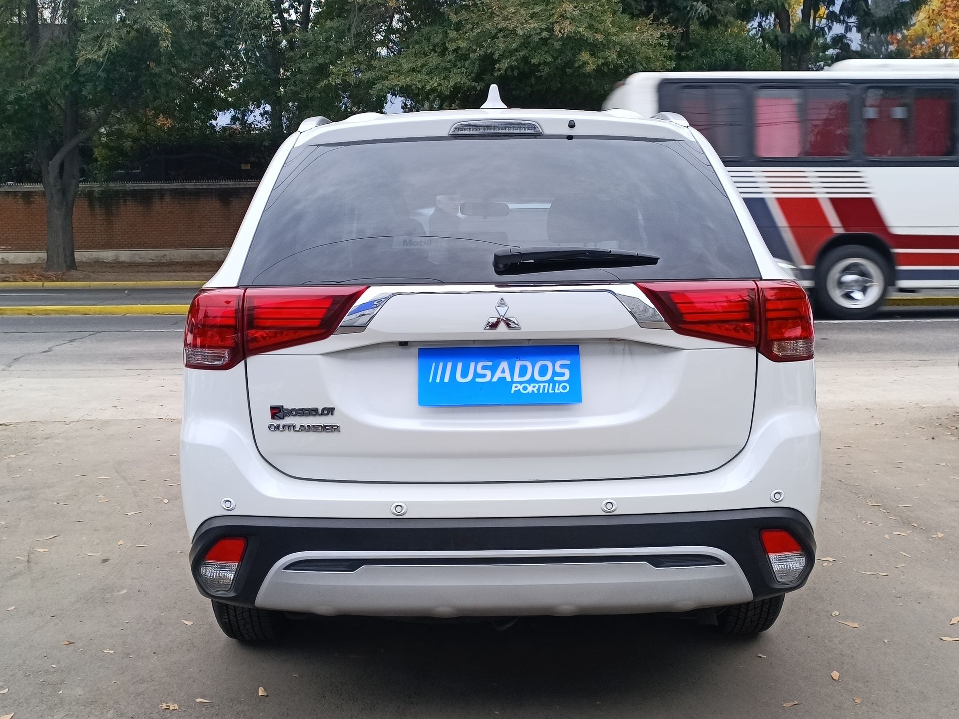 MITSUBISHI - 6