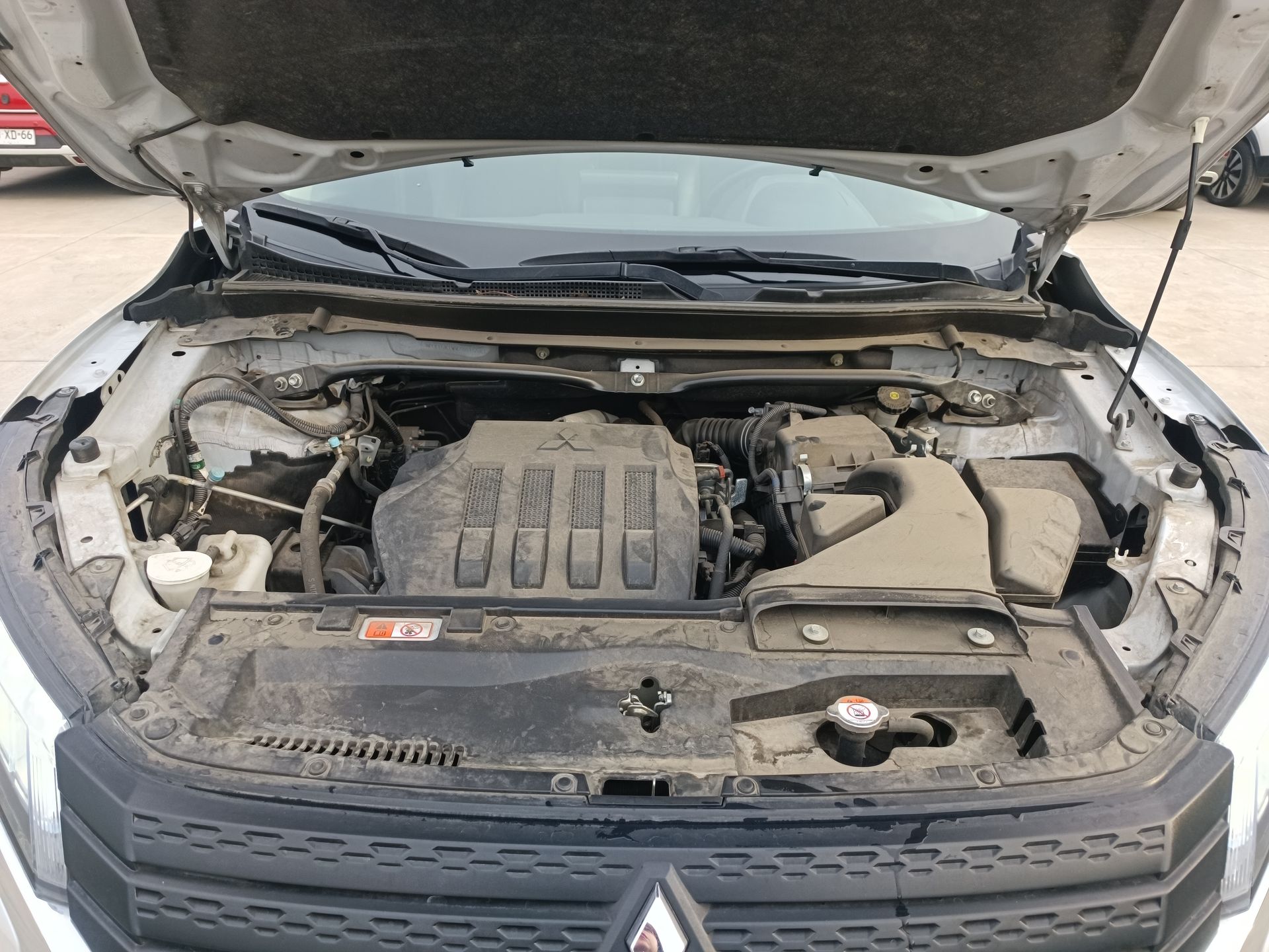 MITSUBISHI - 18