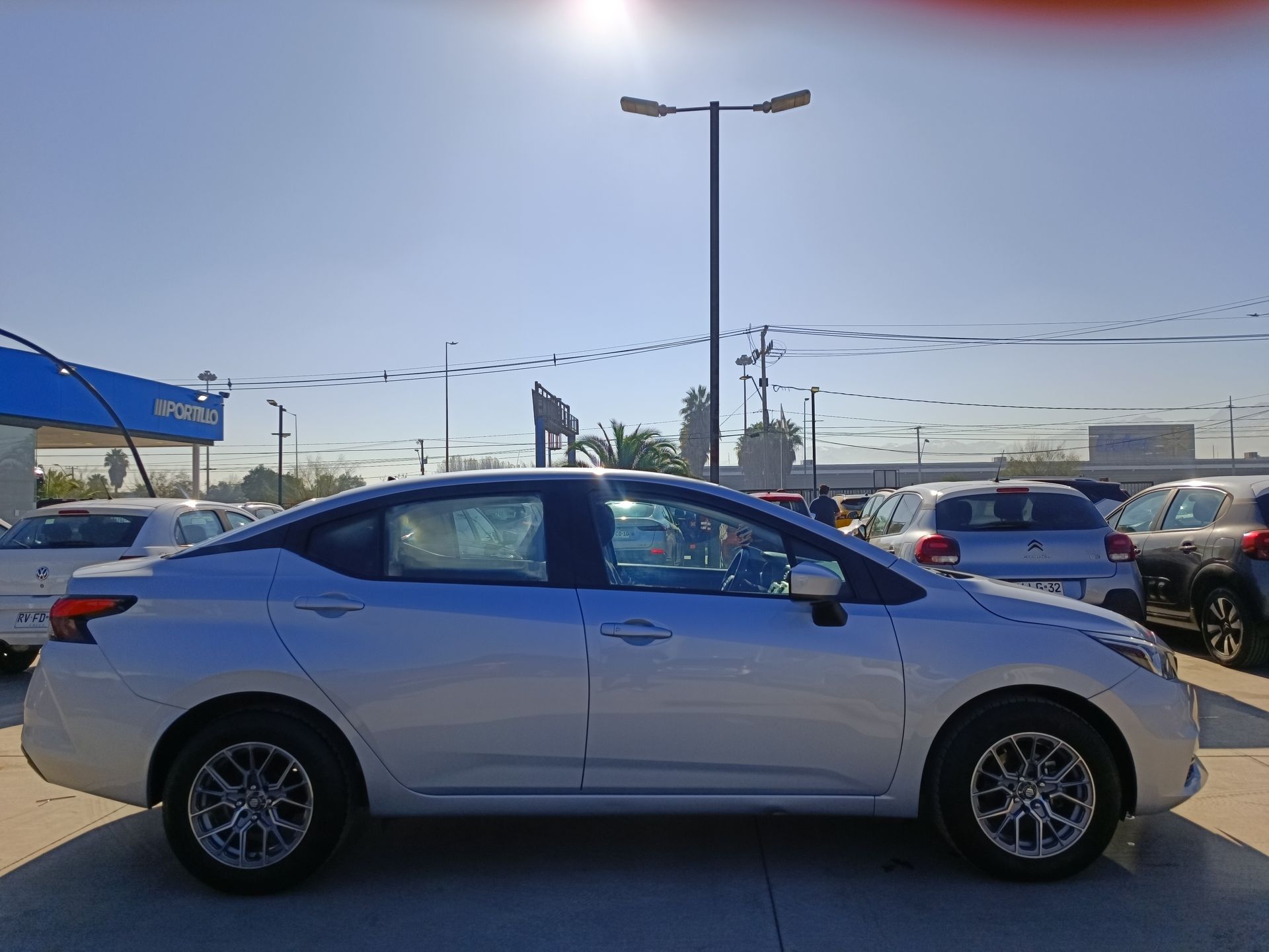 NISSAN - 8