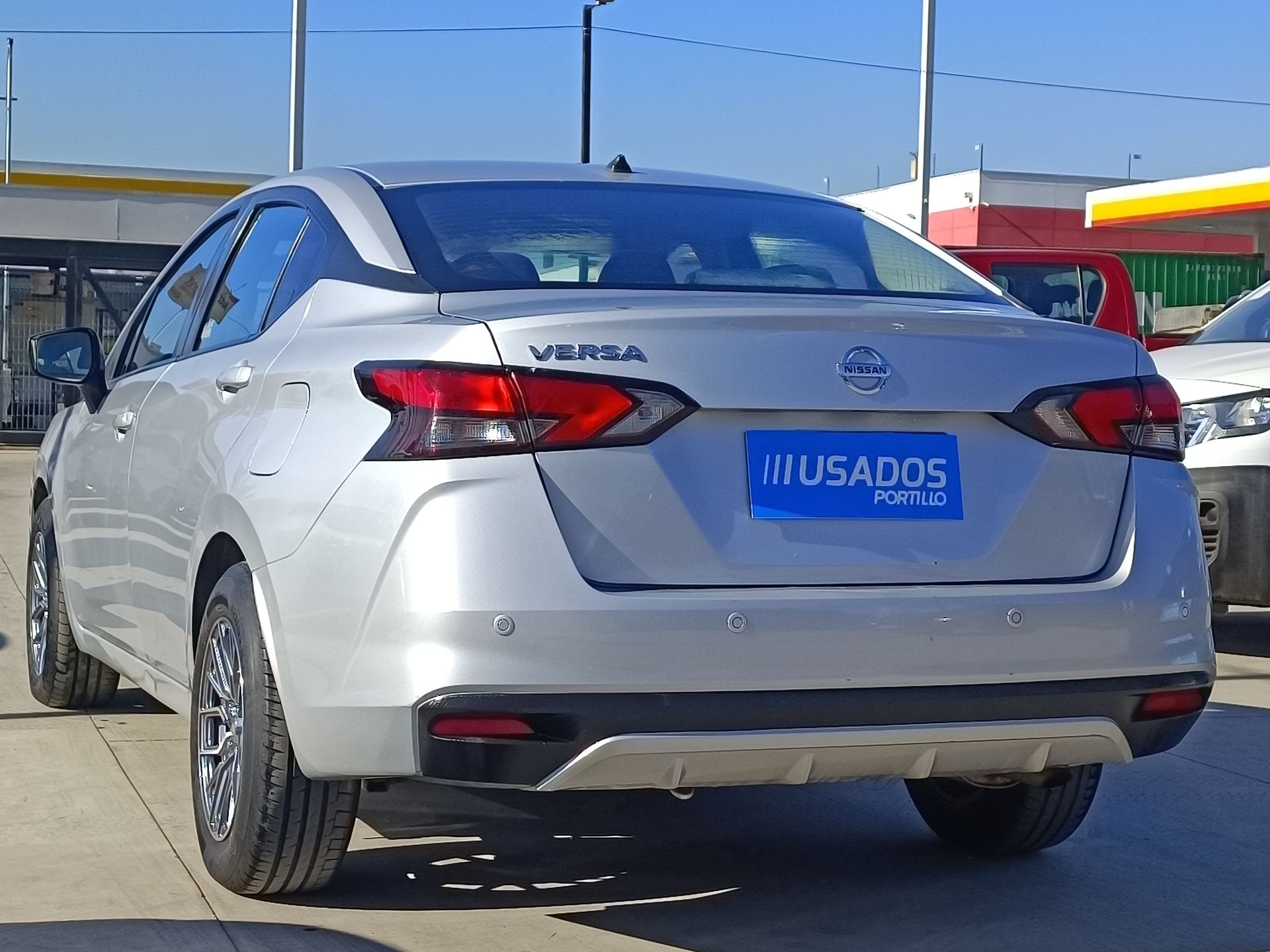 NISSAN - 5
