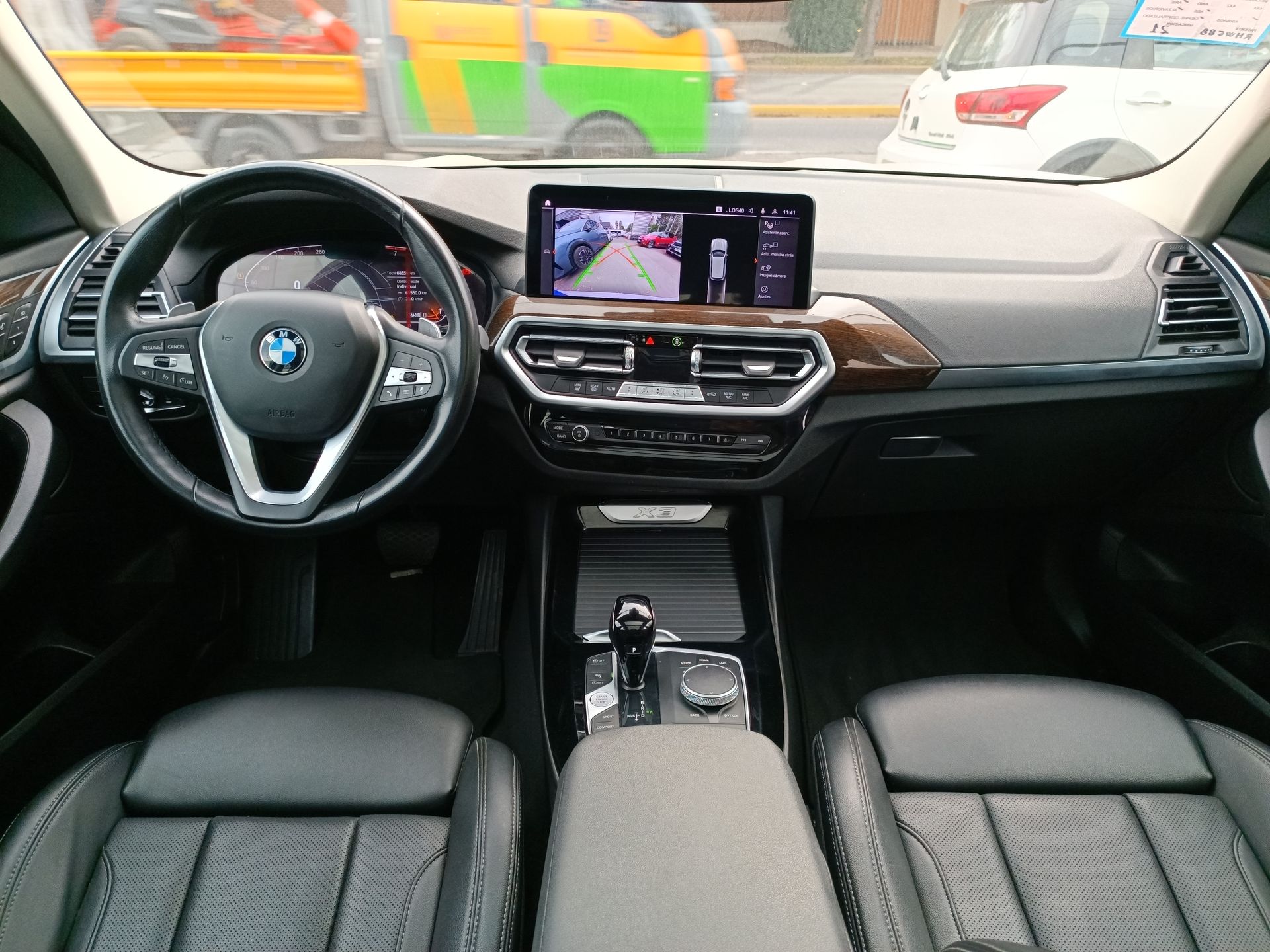BMW - 32