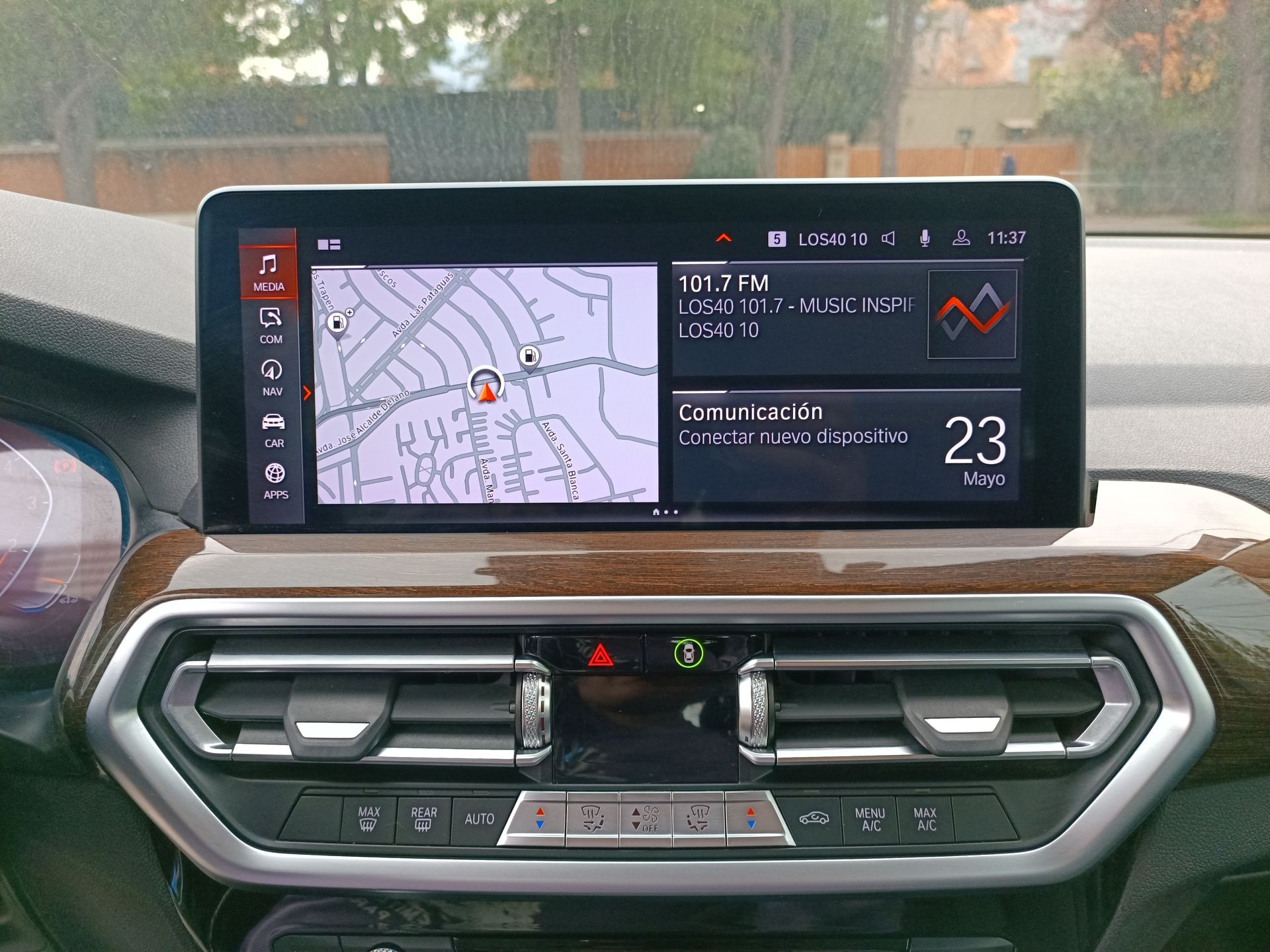 BMW - 24