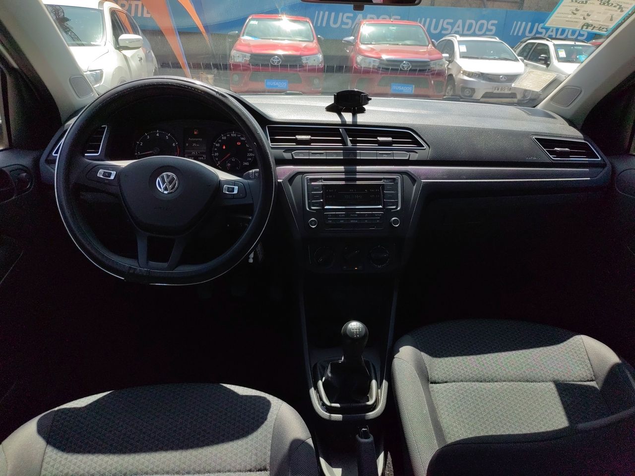 VOLKSWAGEN - 32