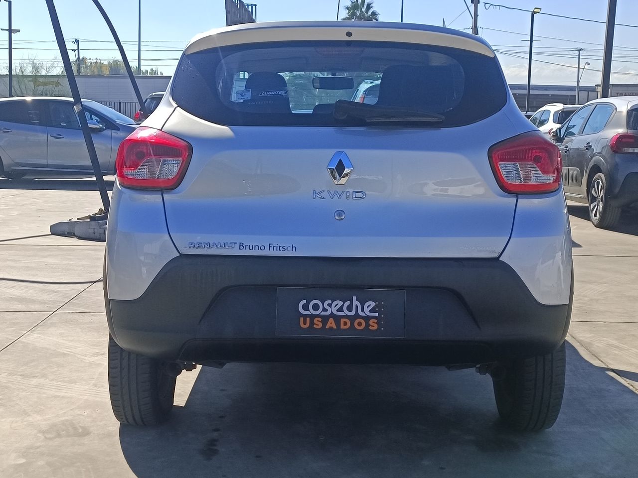 RENAULT - 6
