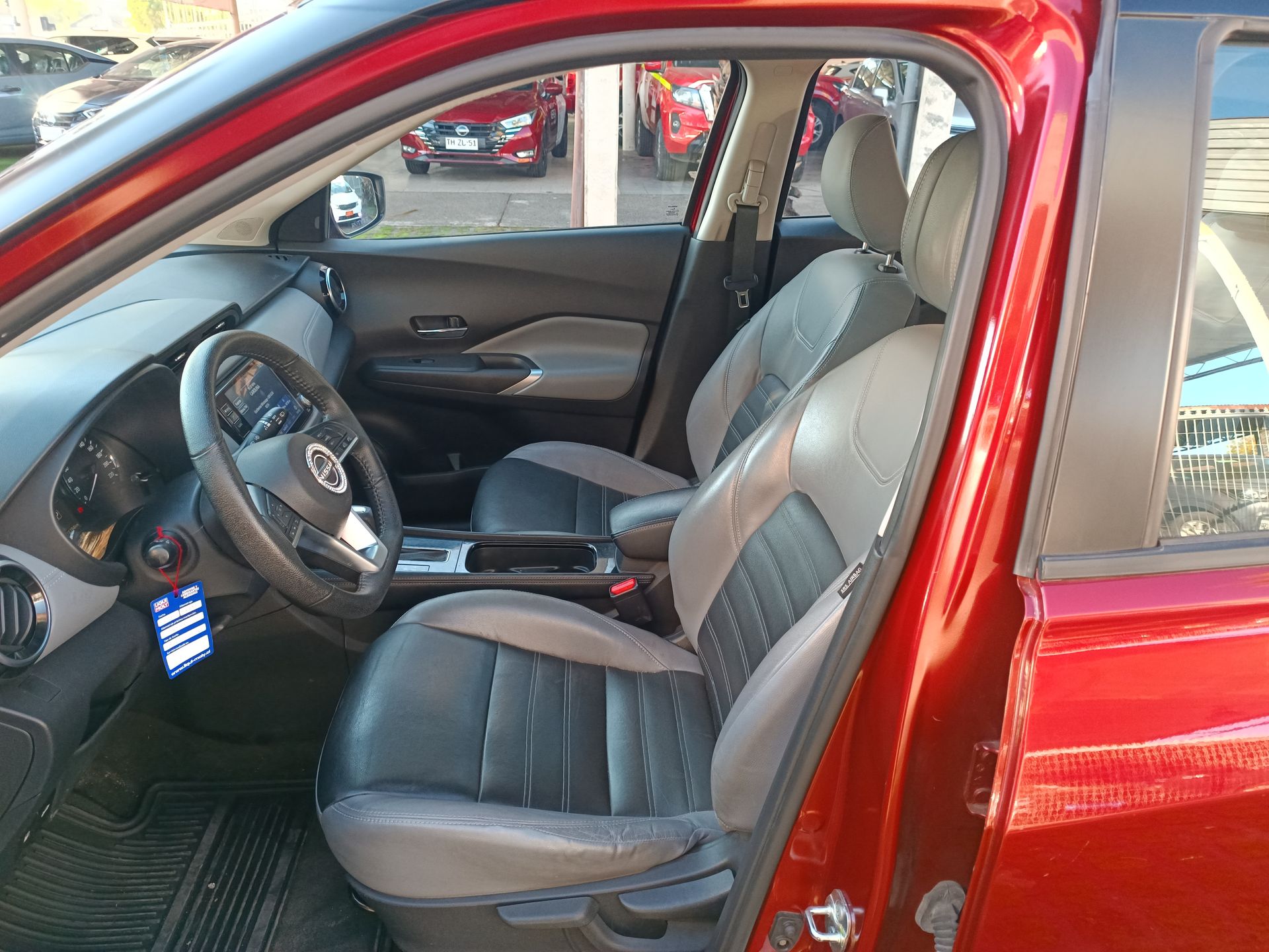NISSAN - 21