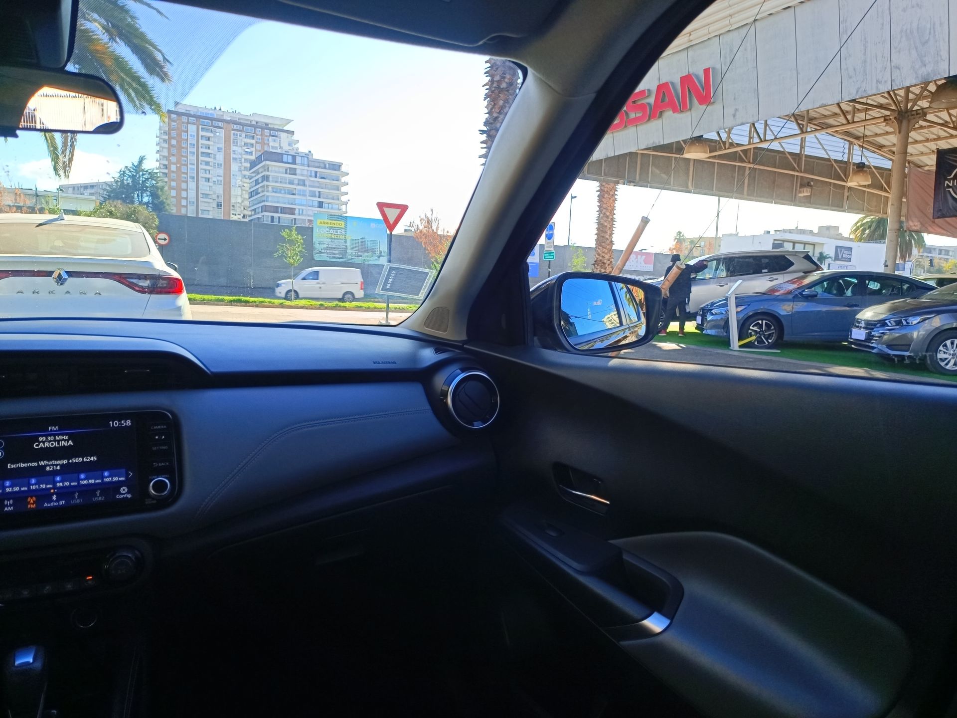 NISSAN - 10