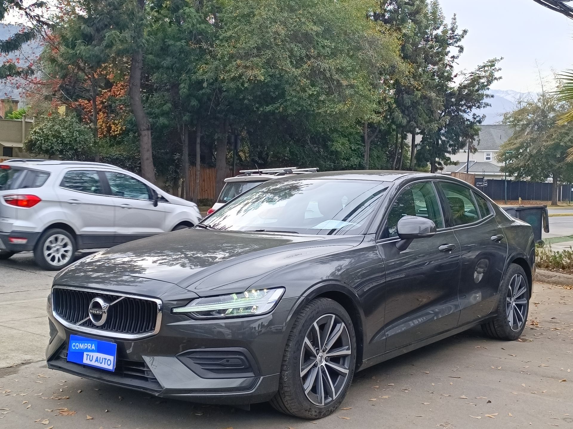 VOLVO - 3